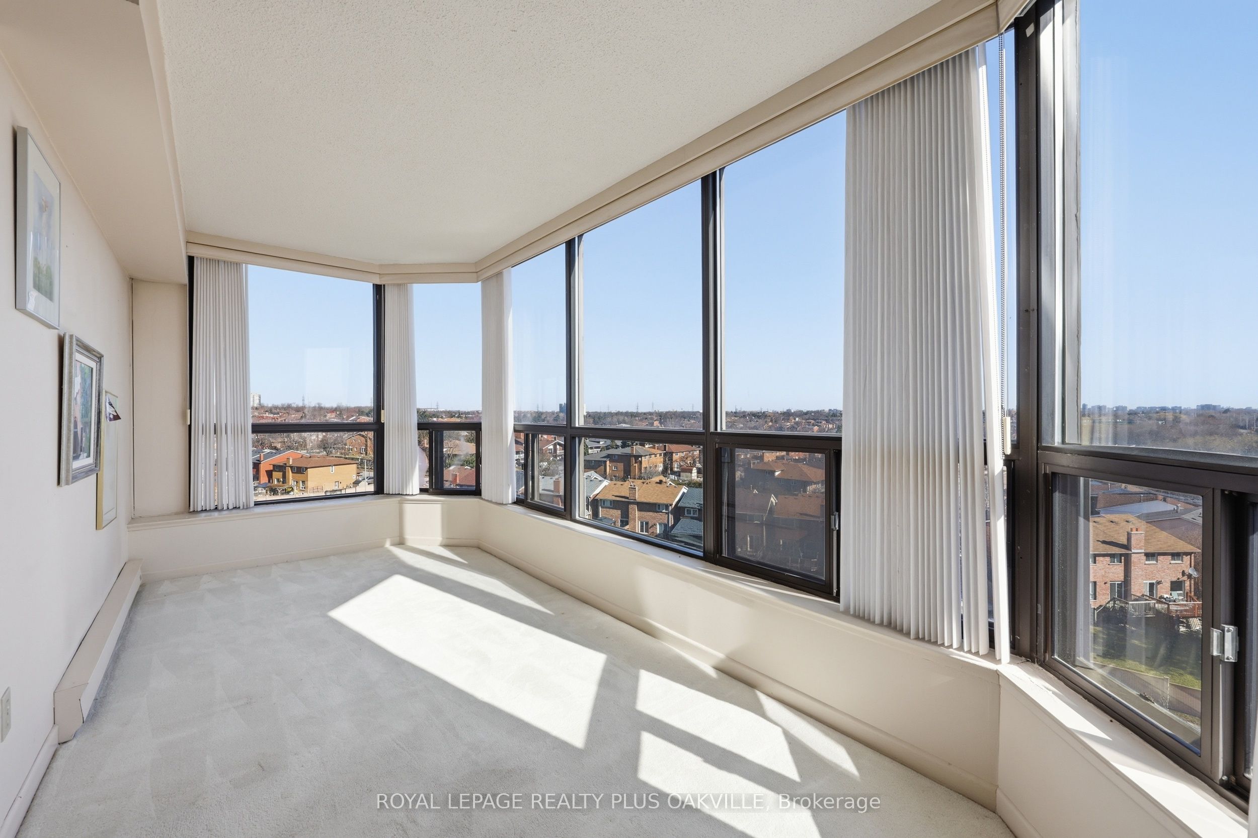 200 Robert Speck Parkway 808