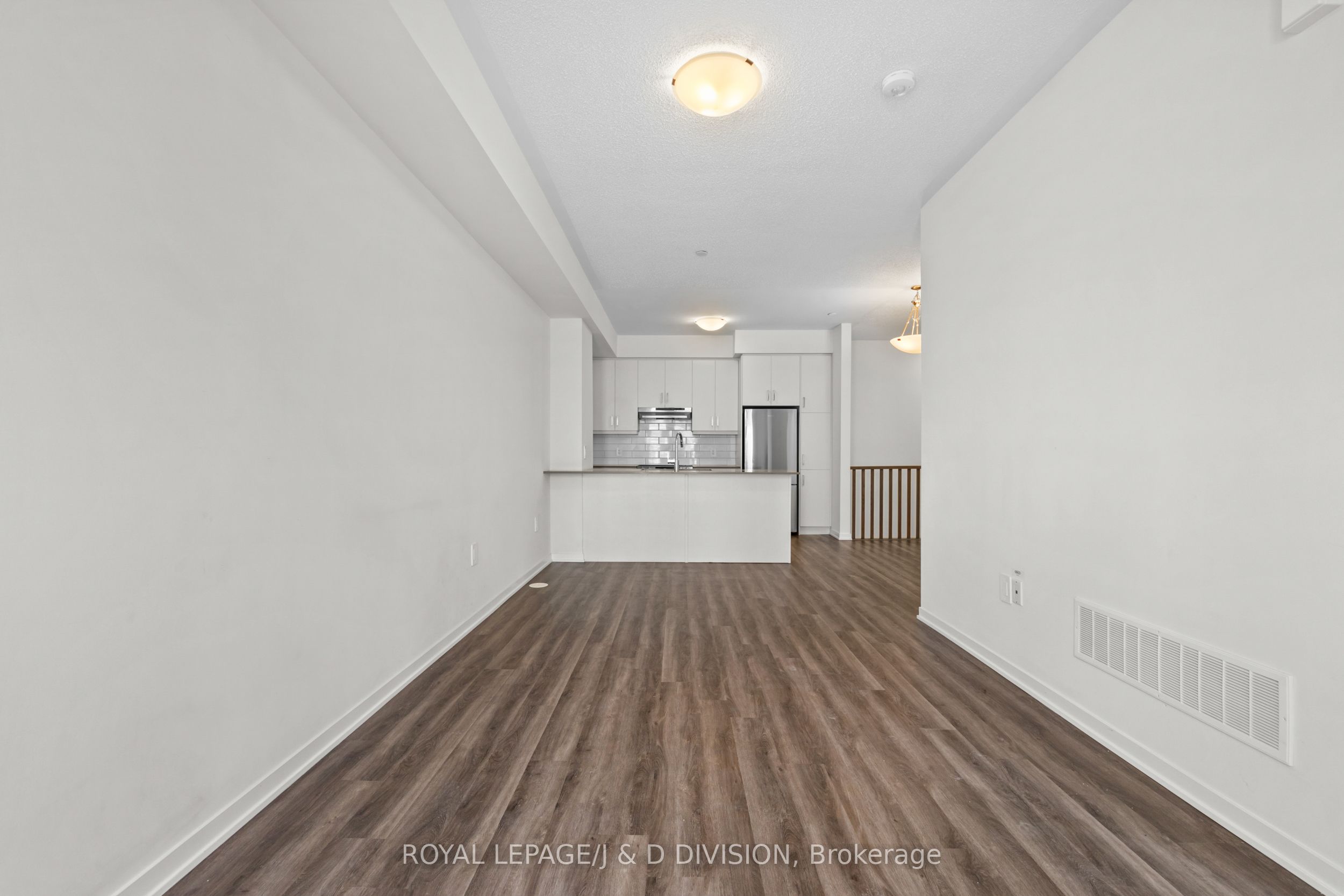 31 Honeycrisp Crescent 57