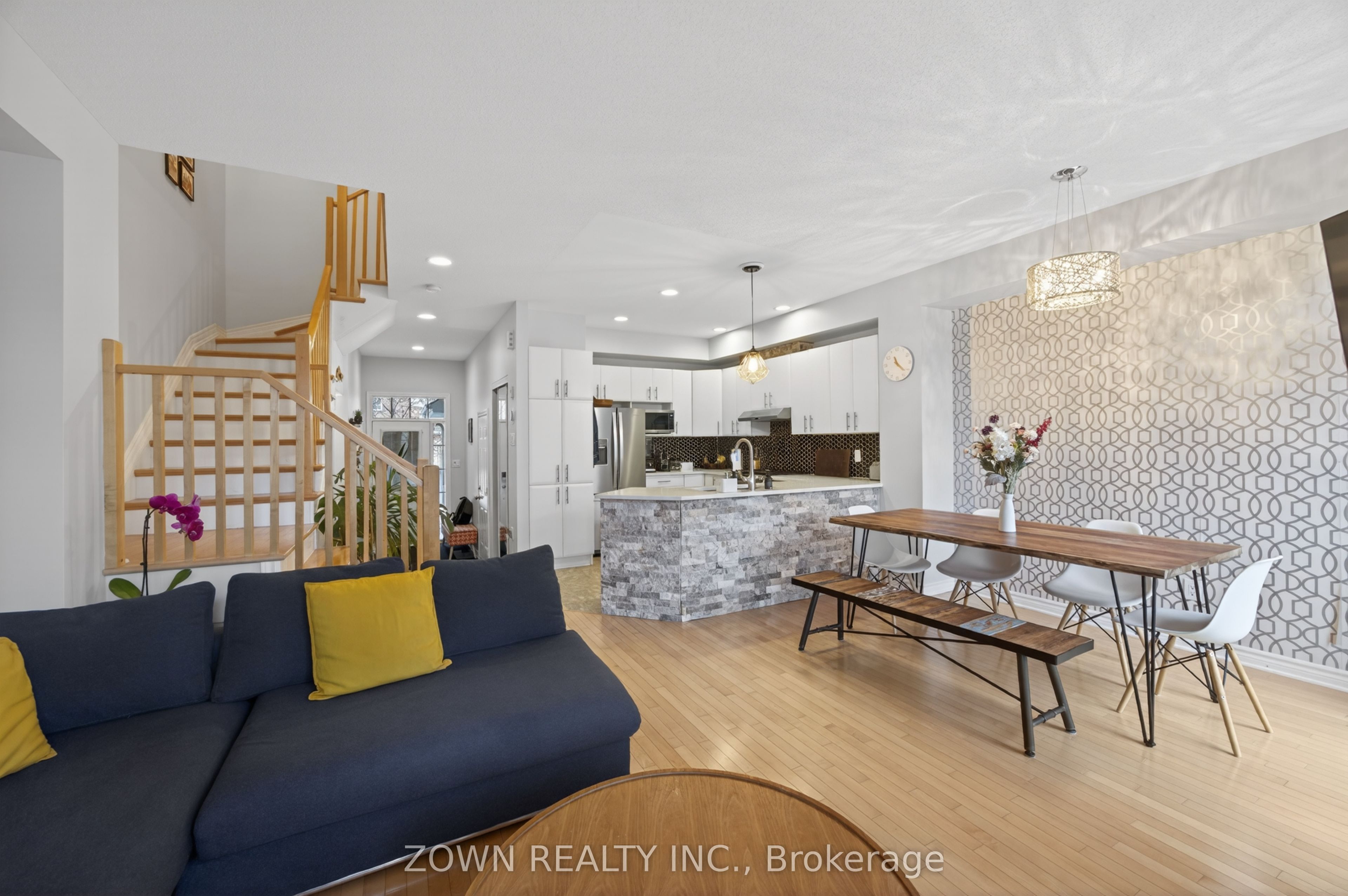 356 Kingbrook Drive