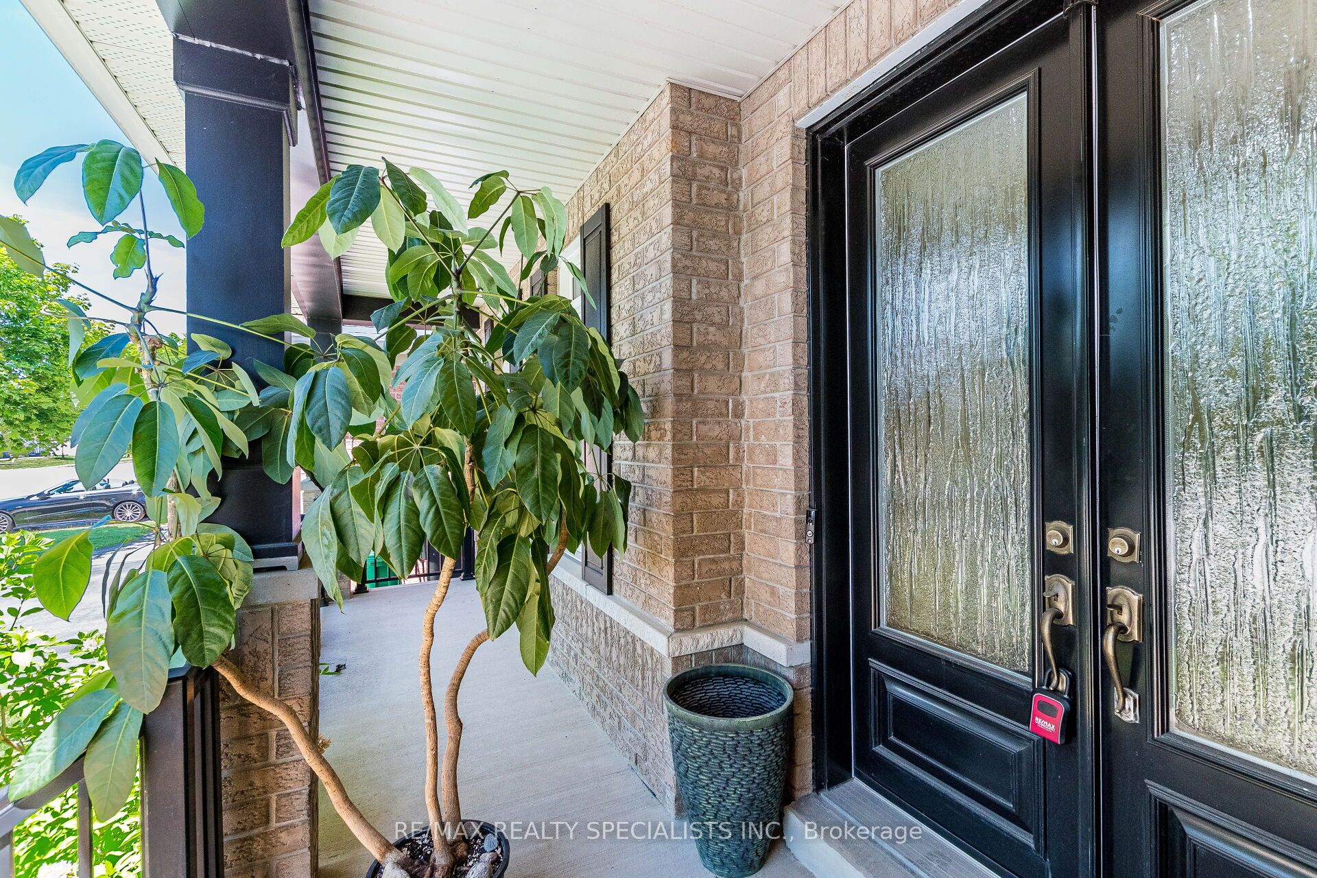 49 Maisonneuve Boulevard