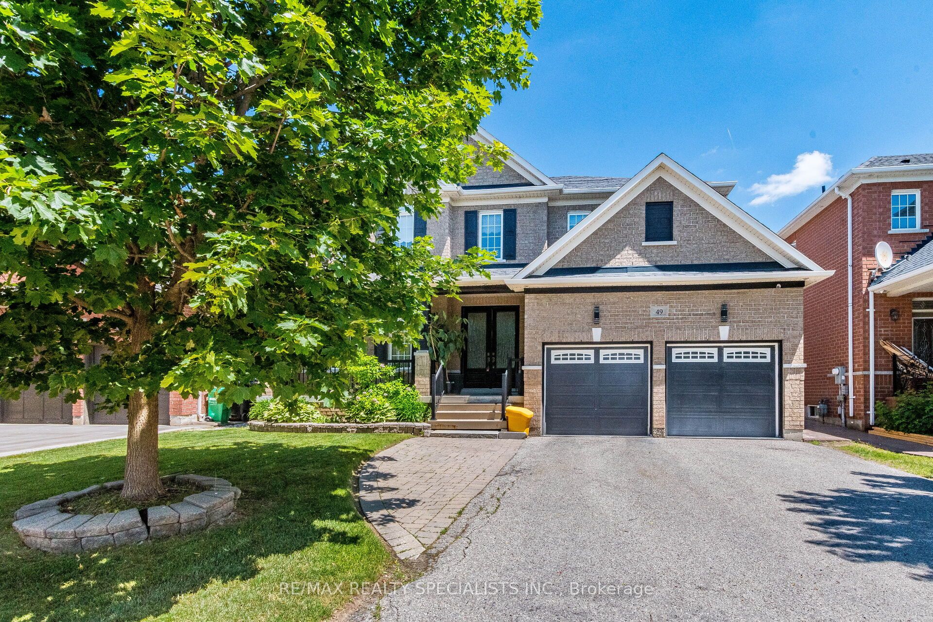 49 Maisonneuve Boulevard