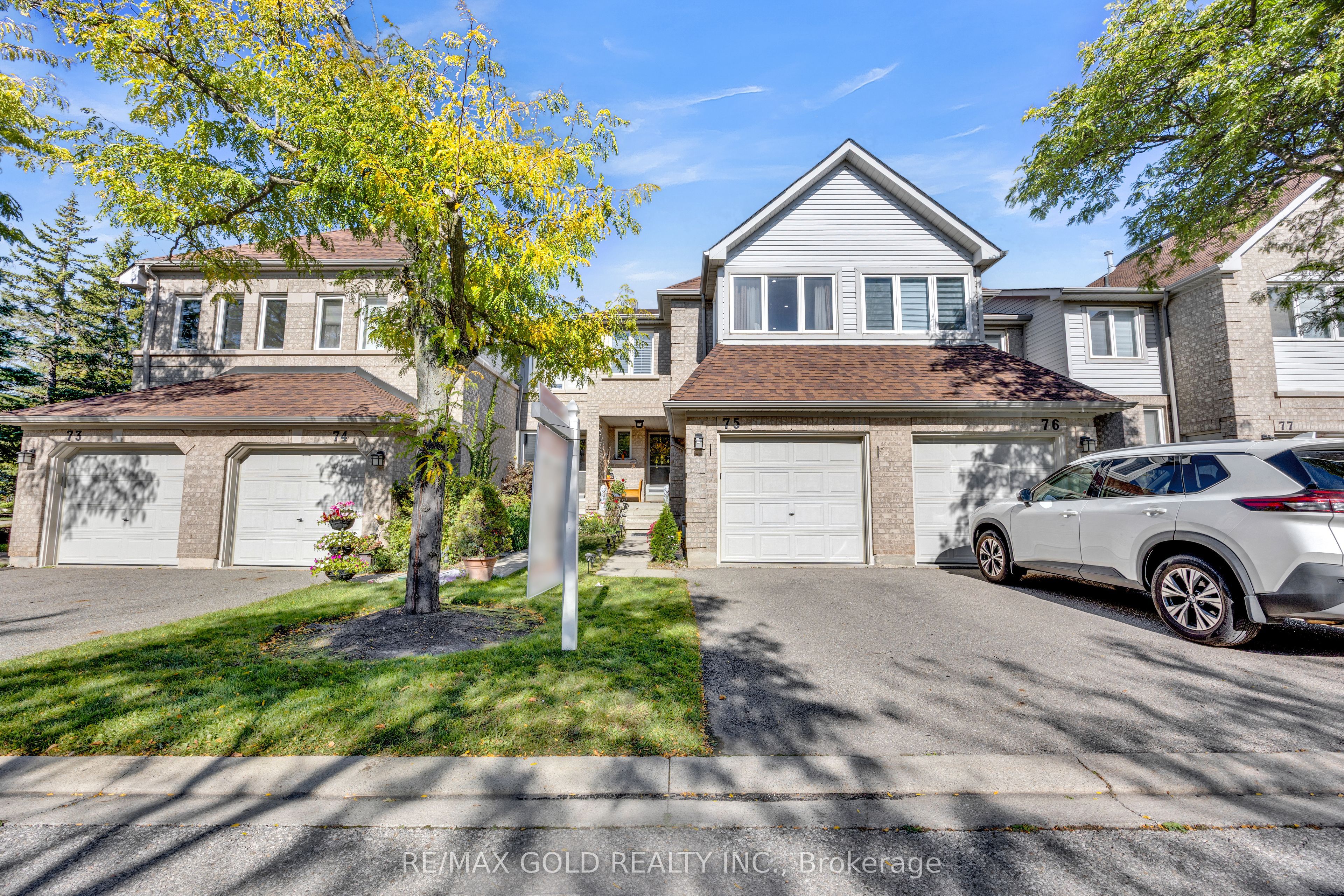 2555 Thomas Street 75
