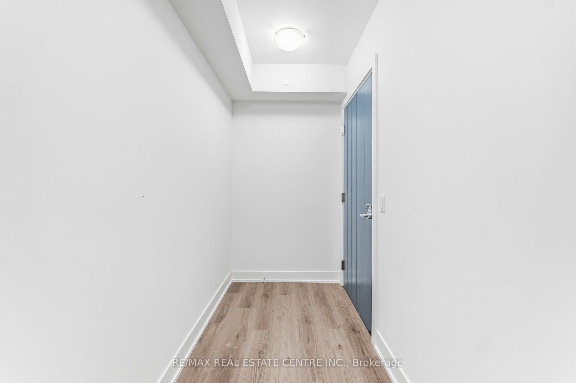 2545 Simcoe Street N 1116