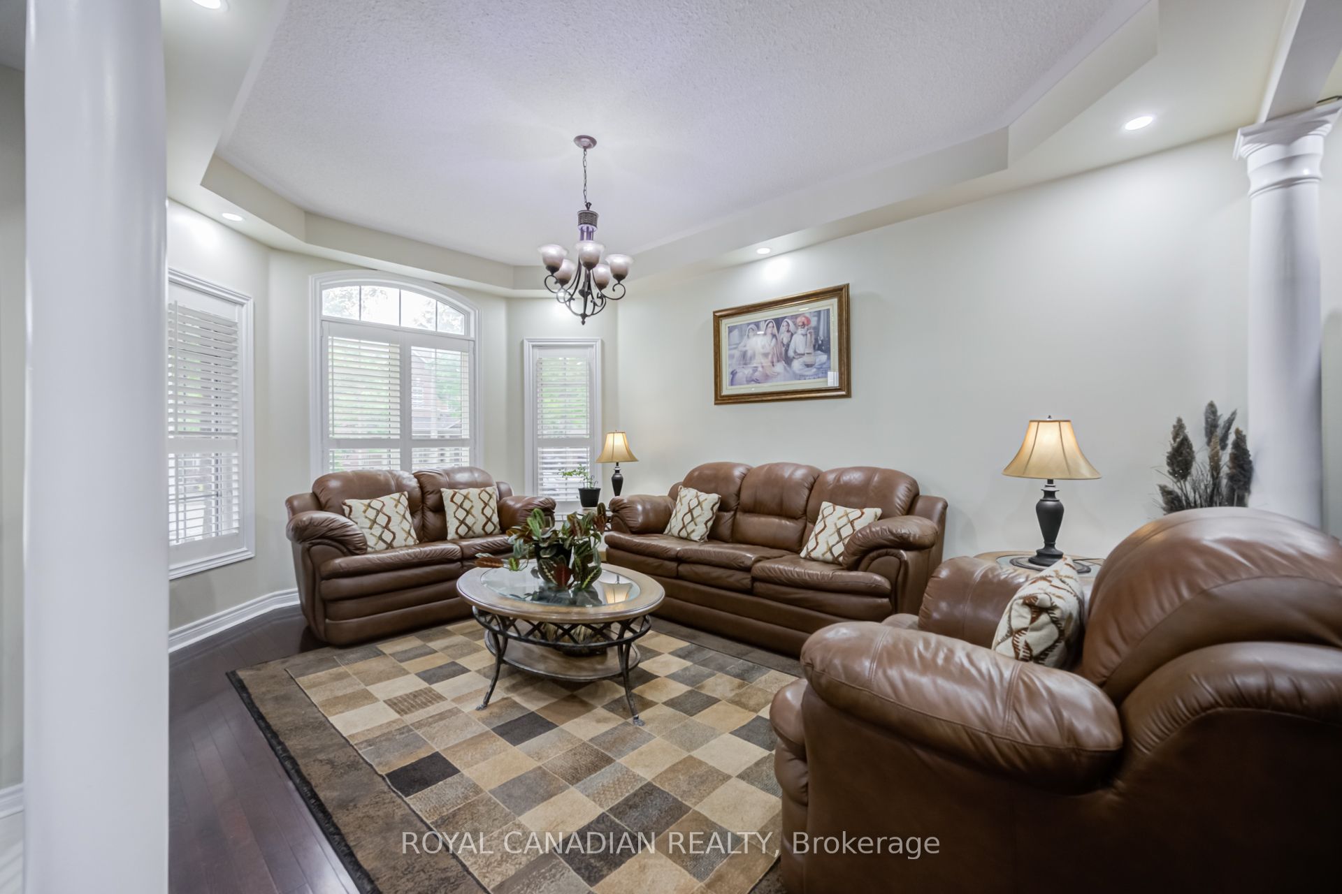 43 Bluffwood Crescent