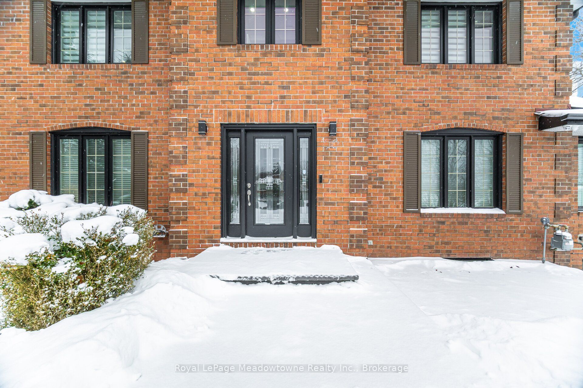 170 Crawford Crescent