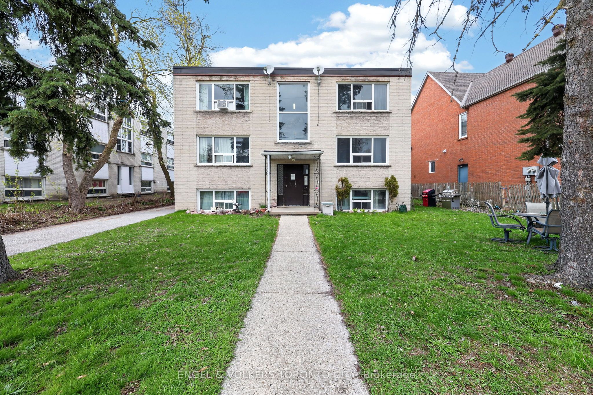 151 Cumberland Street