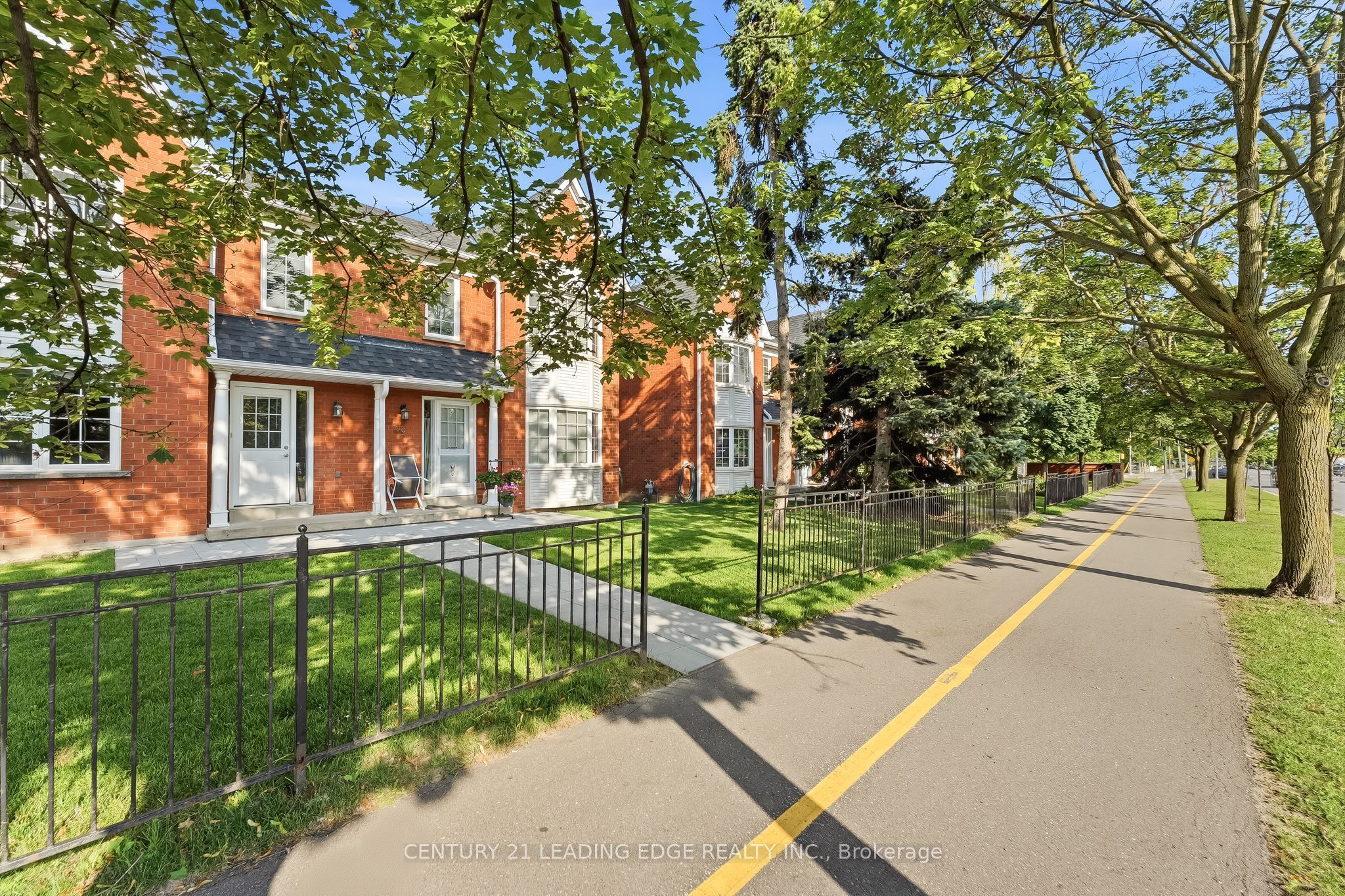 10 Bassett Boulevard 91