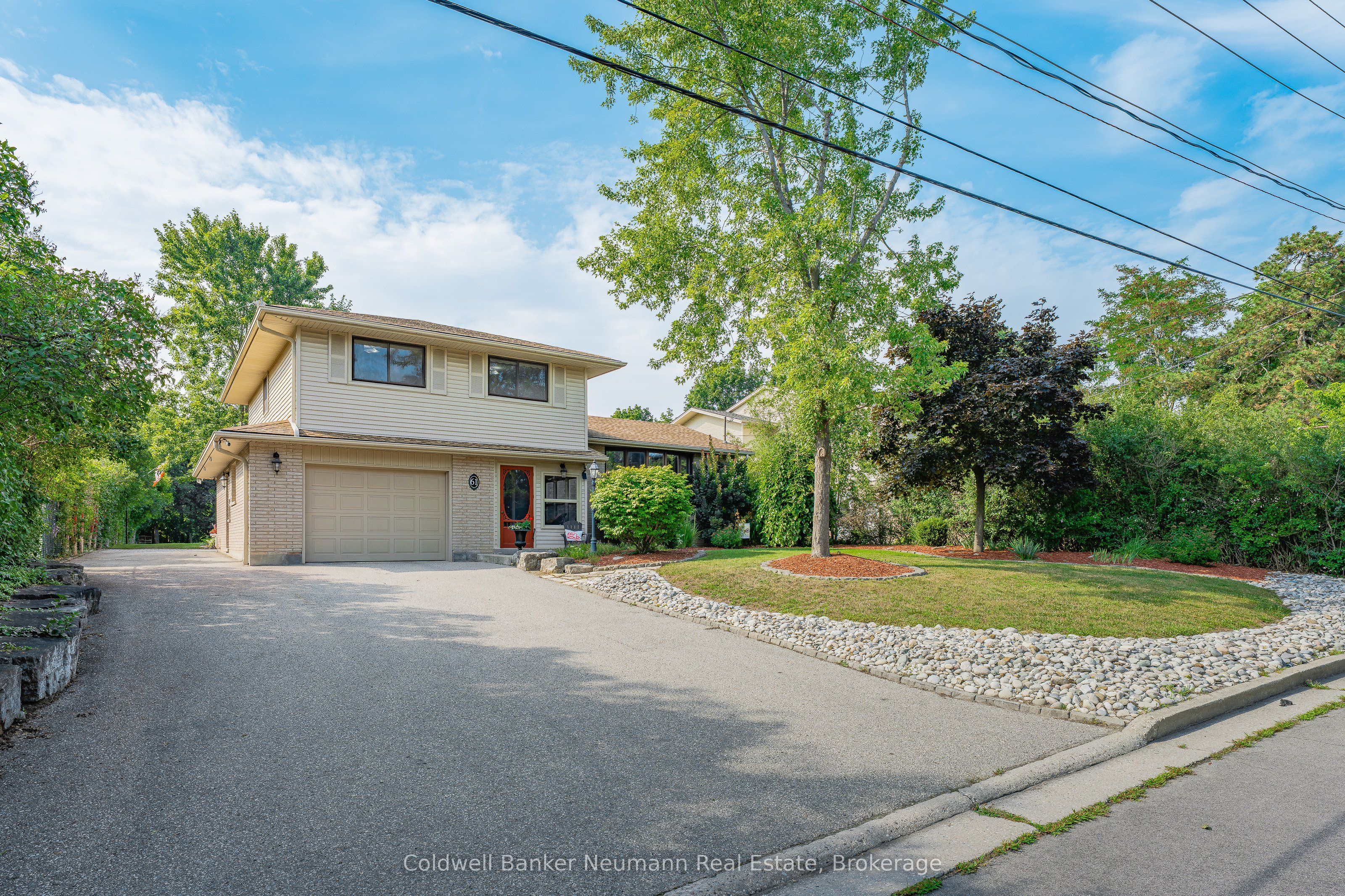 61 Bellevue Street