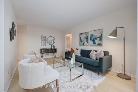 135 Hillcrest Avenue 812 Mississauga ON L5B 4B1