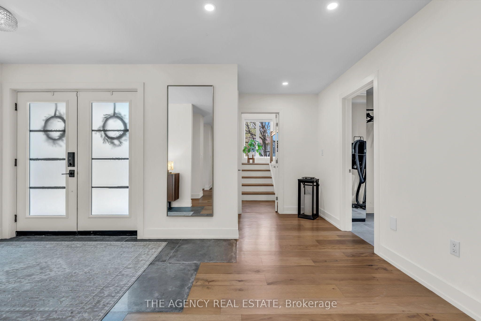 32 Hunt Village Crescent