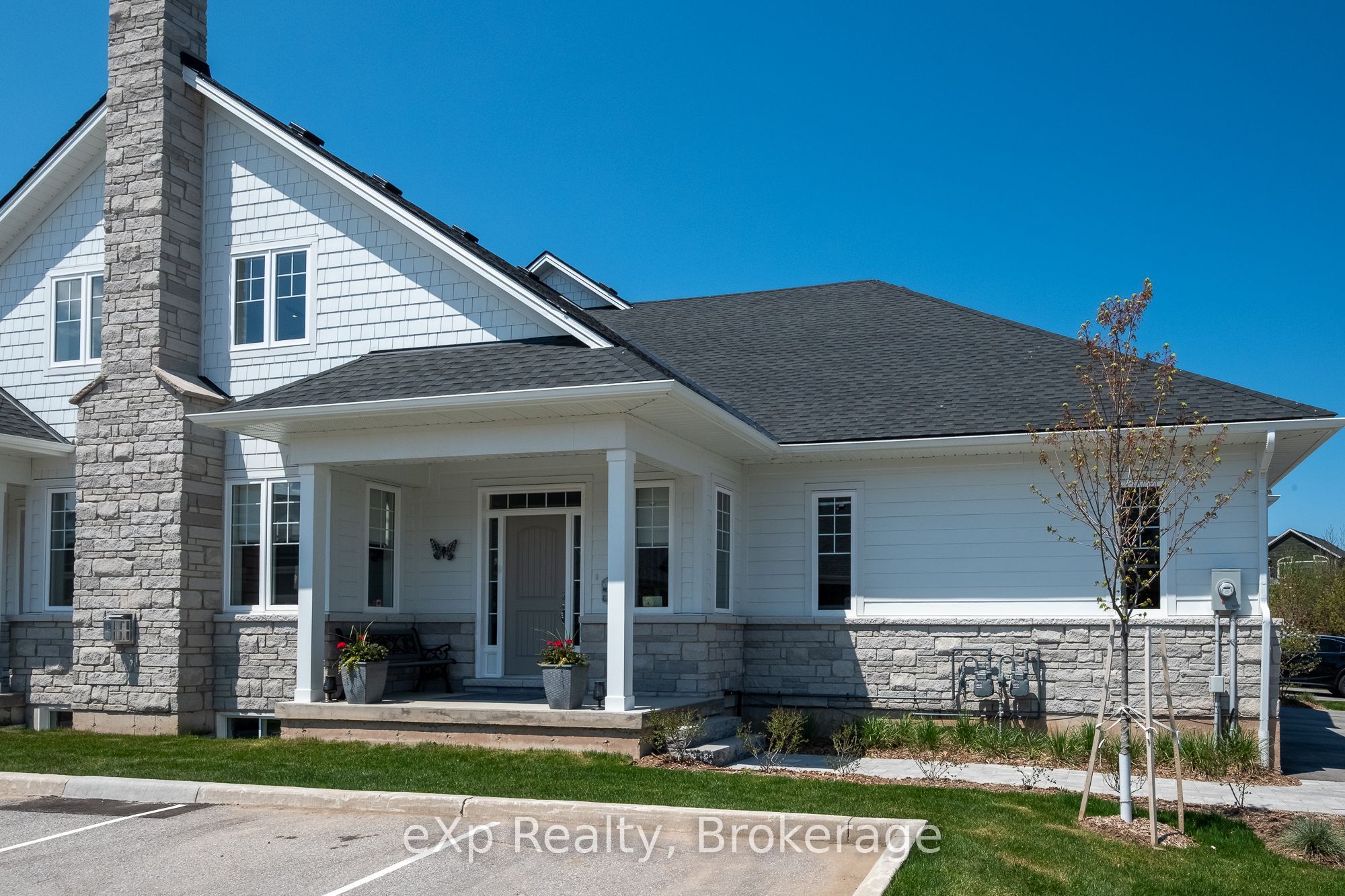 300 Sandpiper Lane
