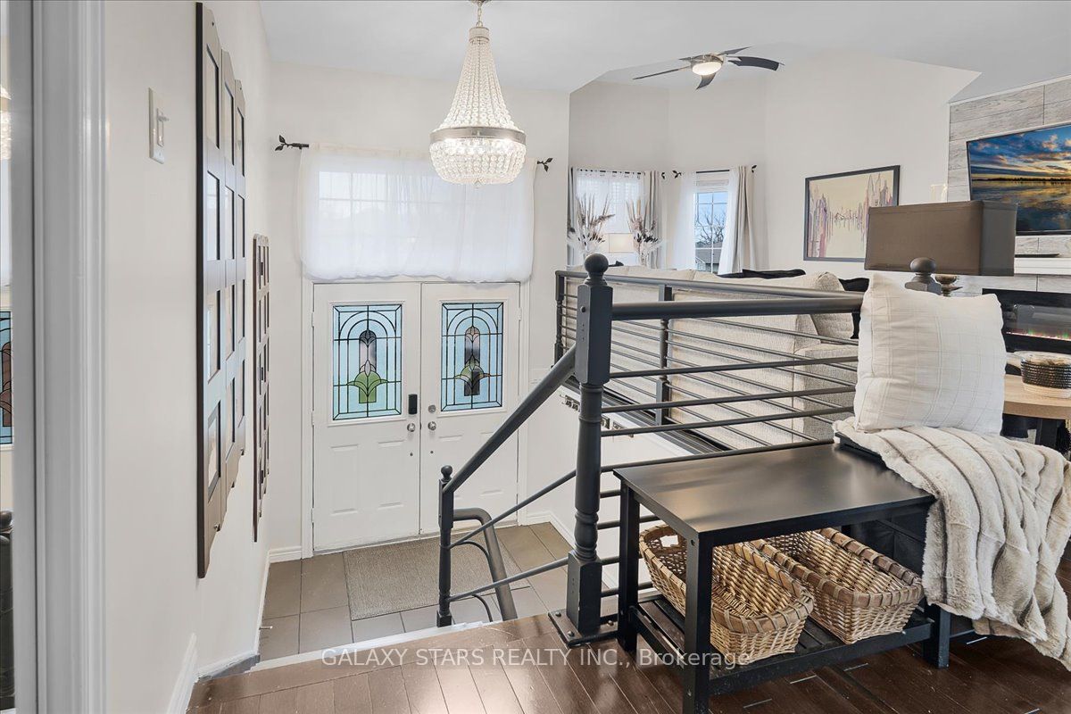 888 Oberland Drive