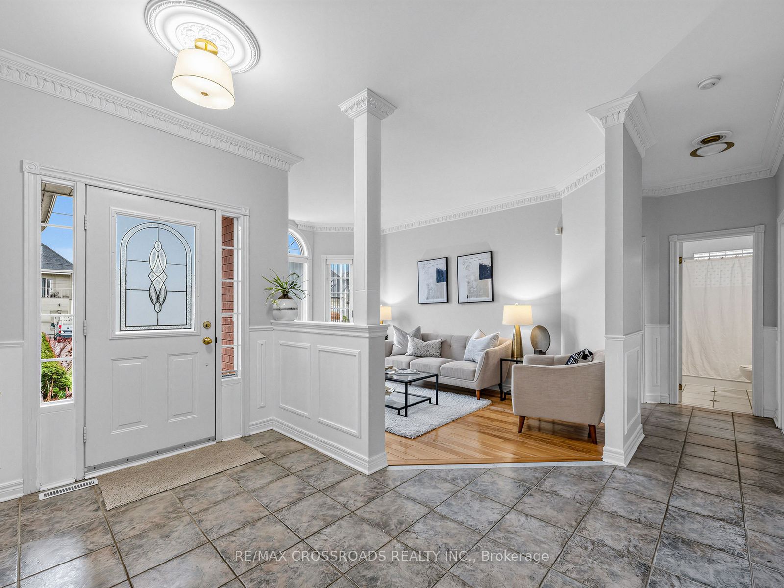 484 Poplar Avenue