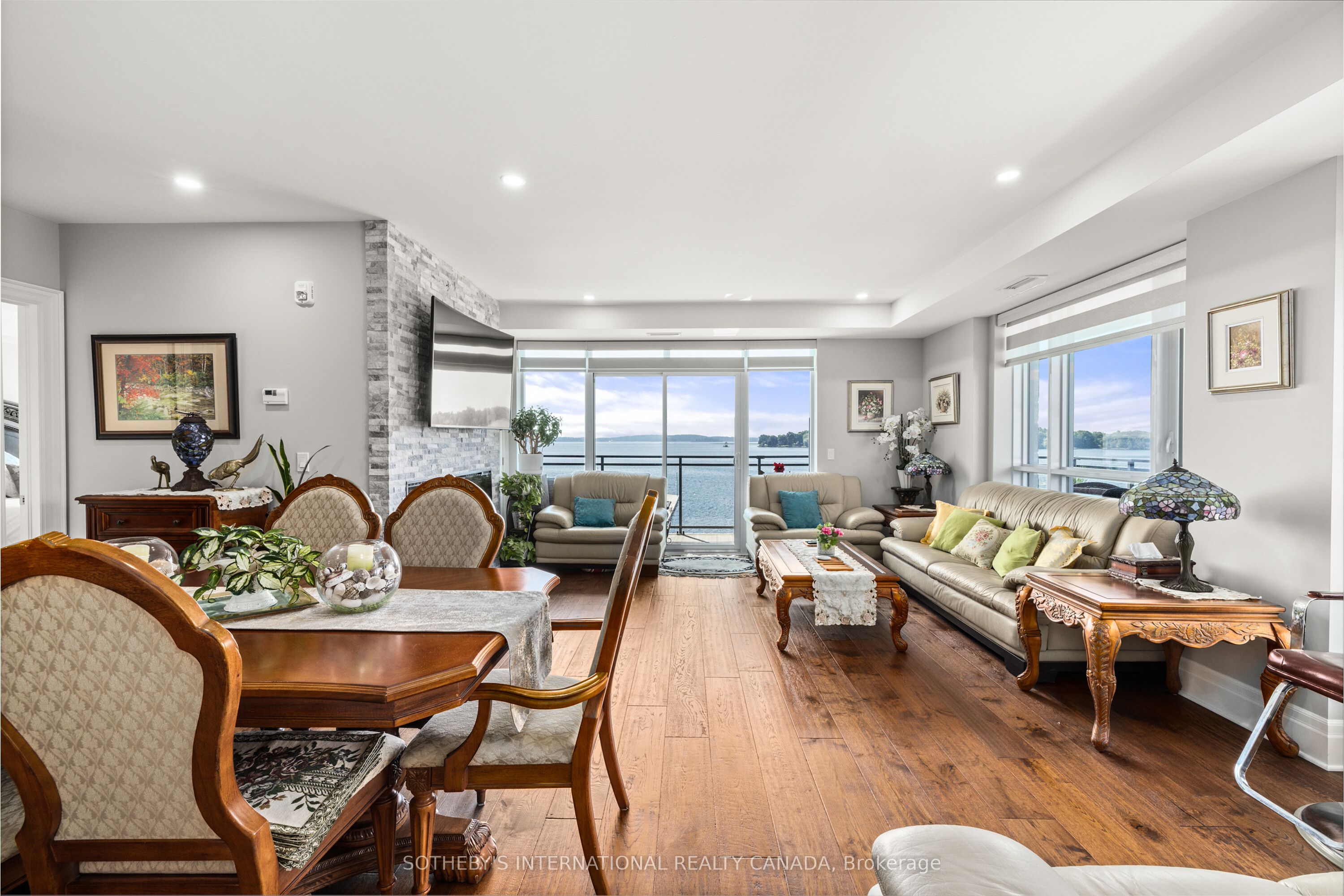 129B South Street 221