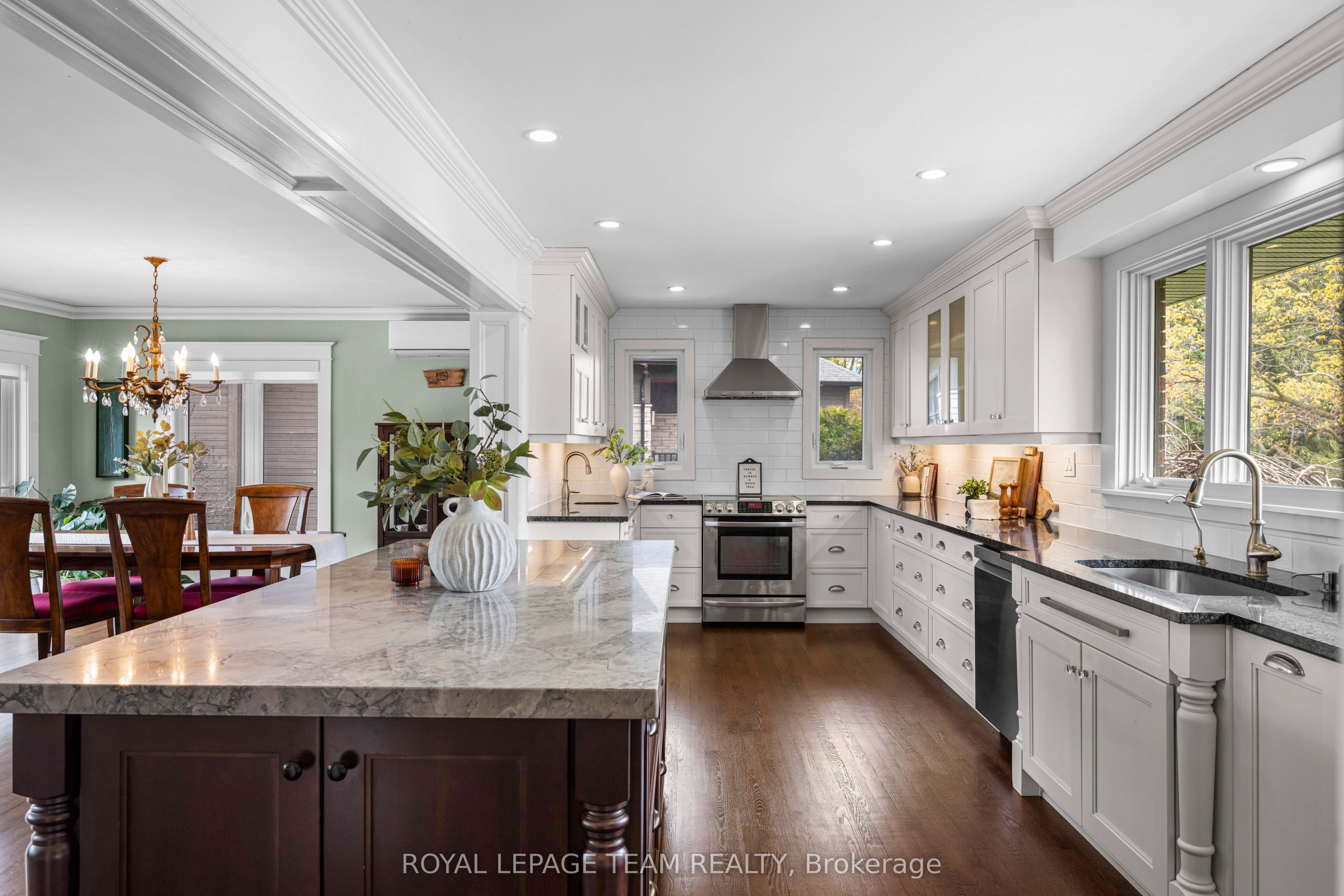 2 Lockview Road