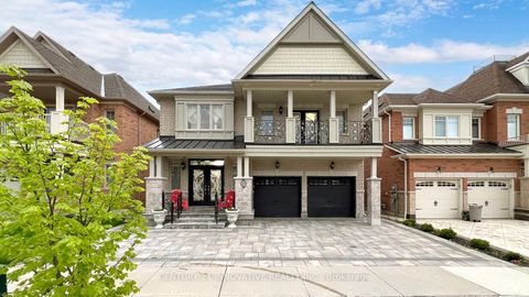 27 Brucefield Court Whitchurch-Stouffville ON L4A 1V5