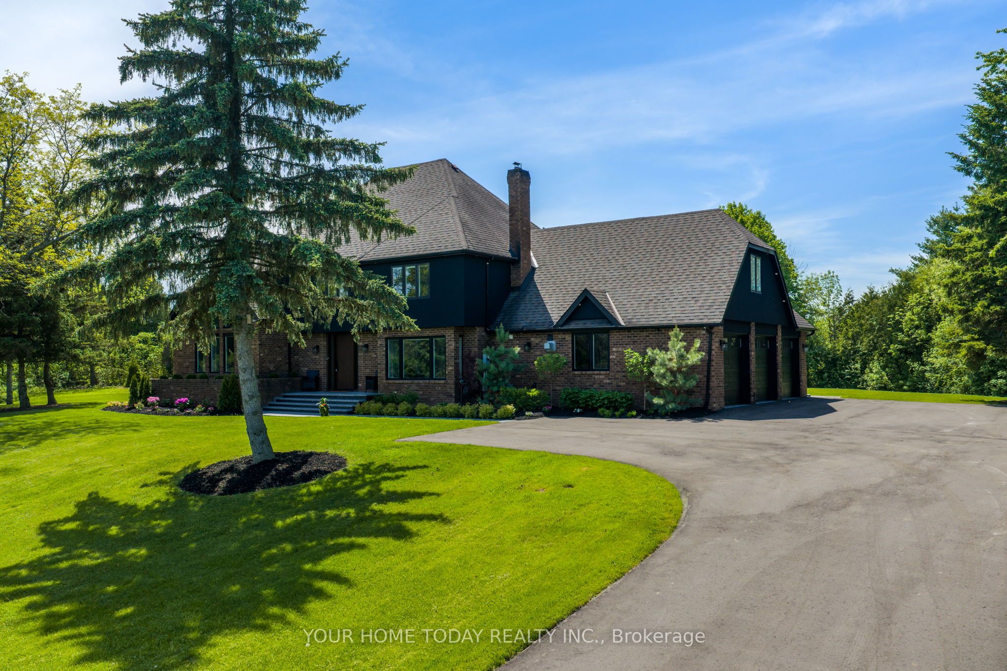 27 Chantelay Crescent