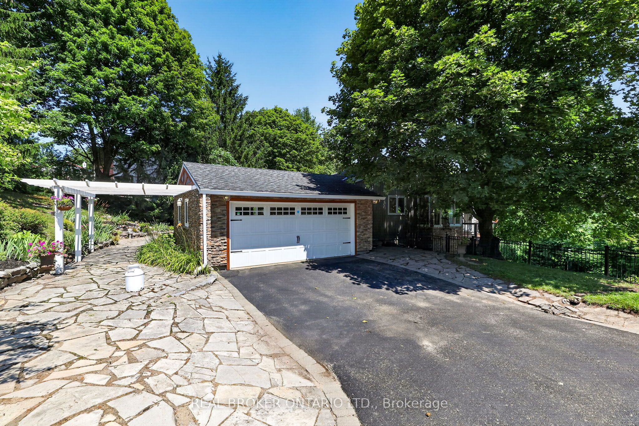 20417 Centre Street