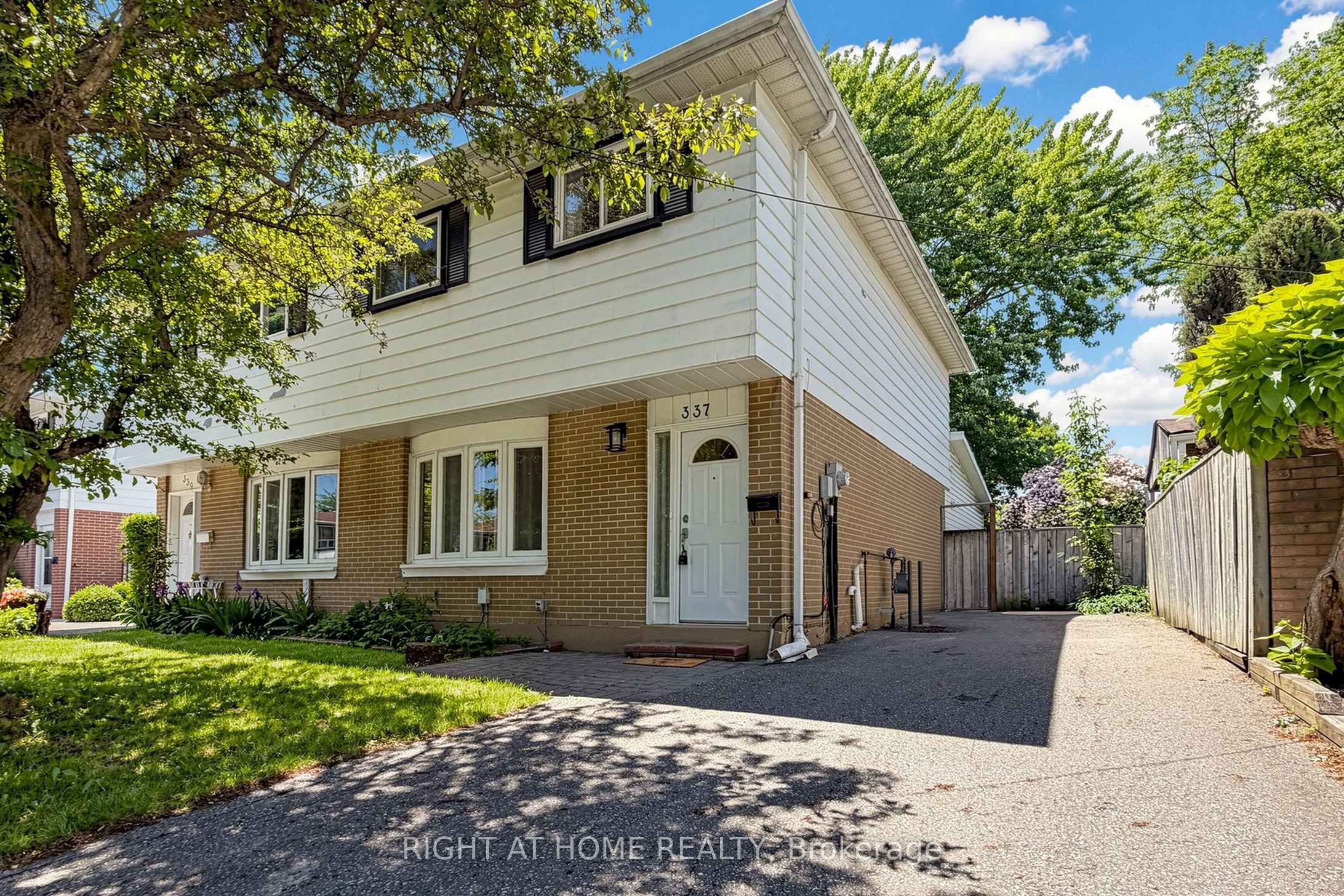 337 Hollyberry Trail