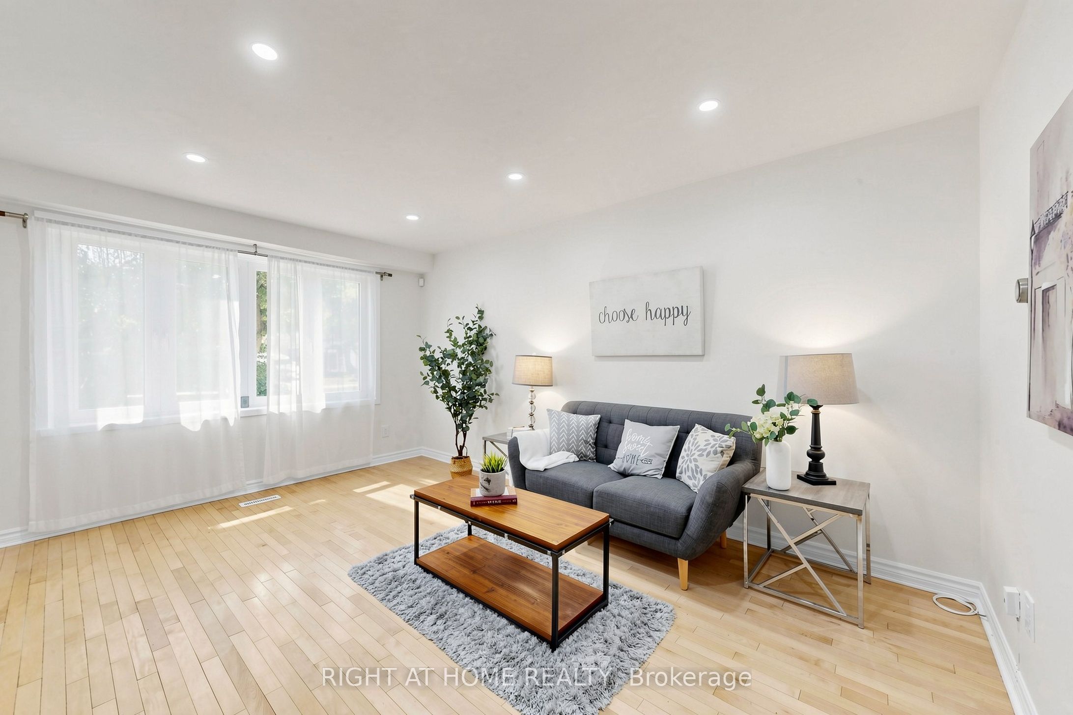 337 Hollyberry Trail
