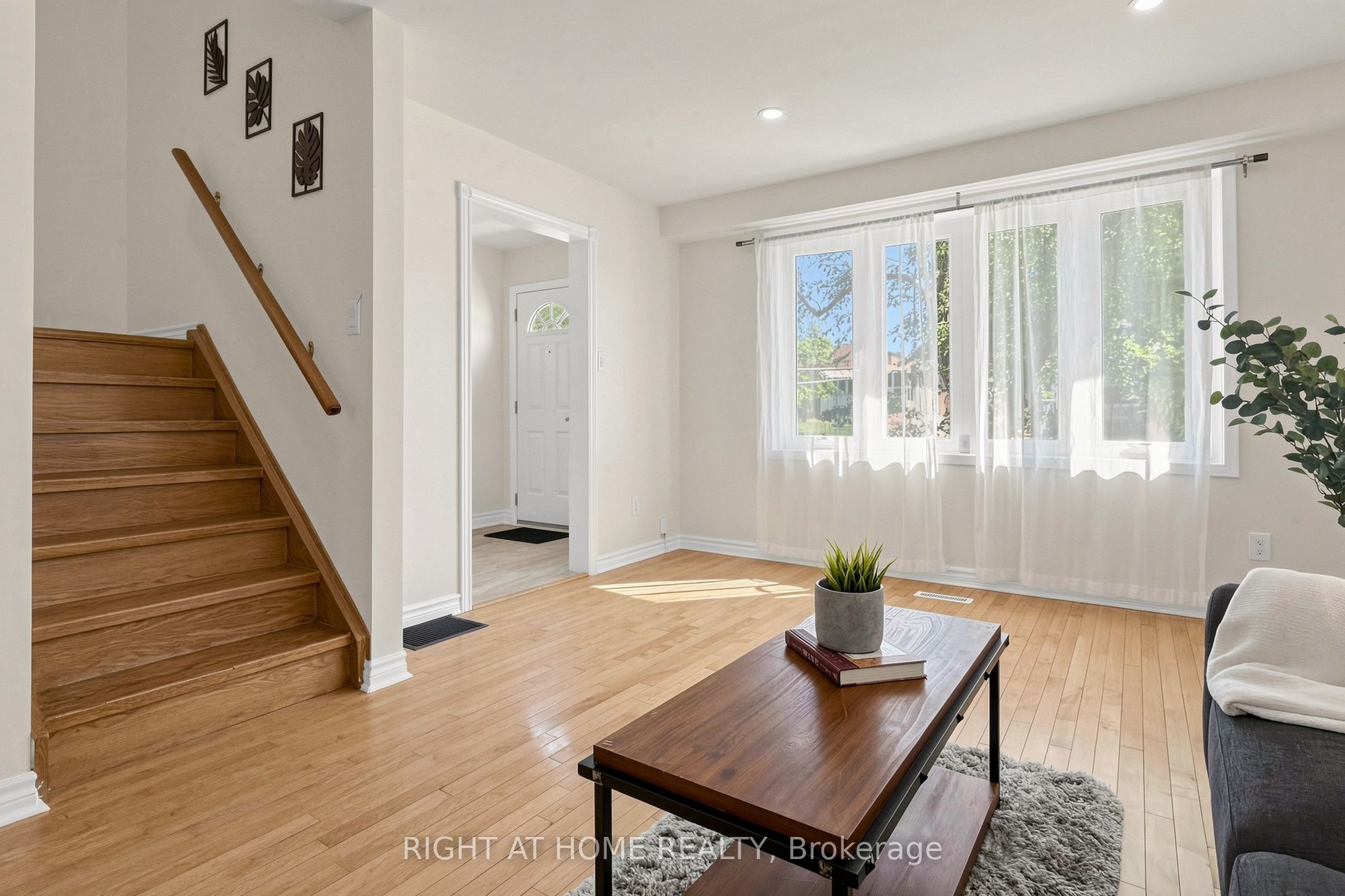 337 Hollyberry Trail