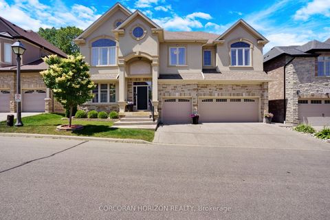 258 Edgewater Crescent 8 Kitchener ON N2A 4M2