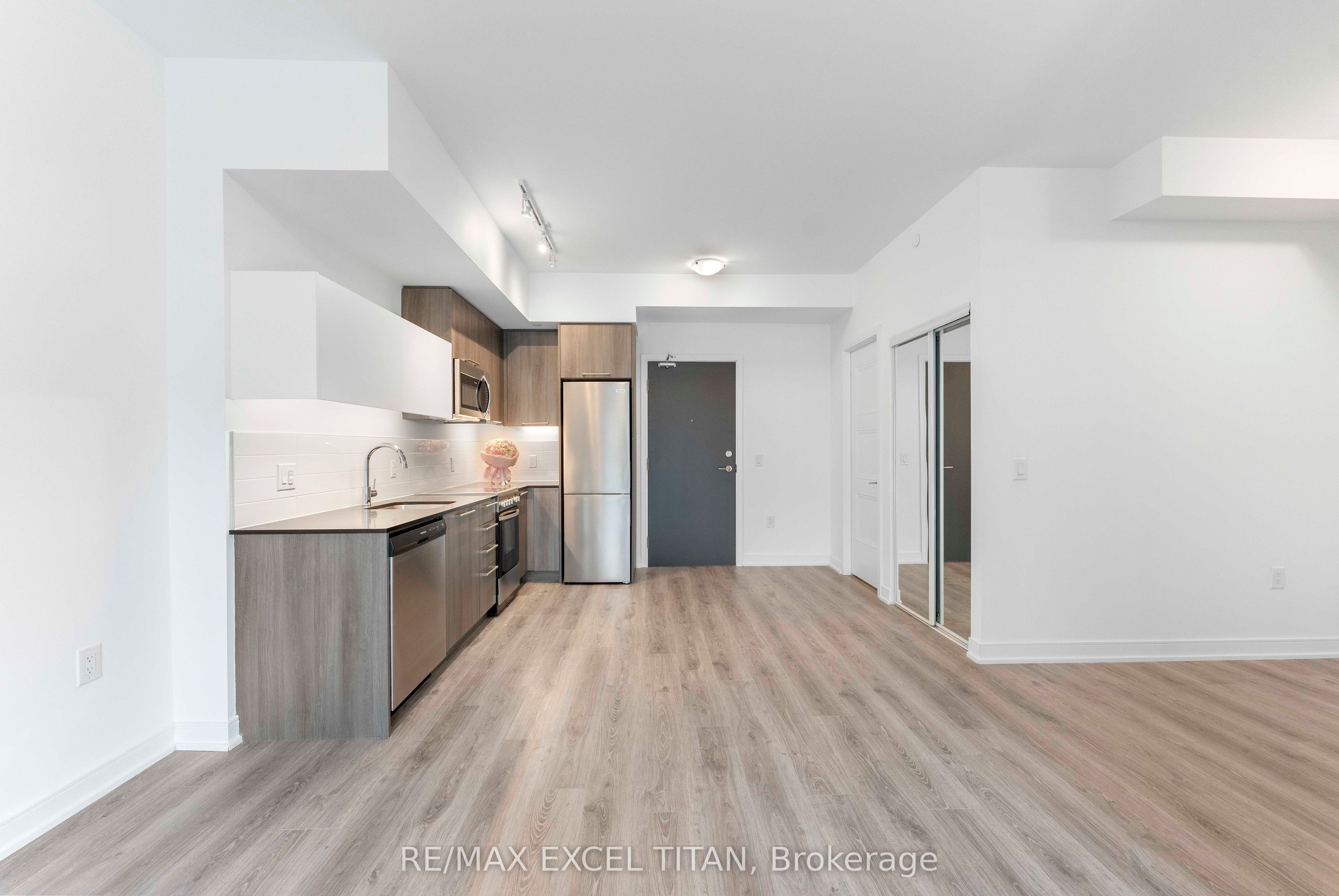 25 Neighbourhood Lane 205