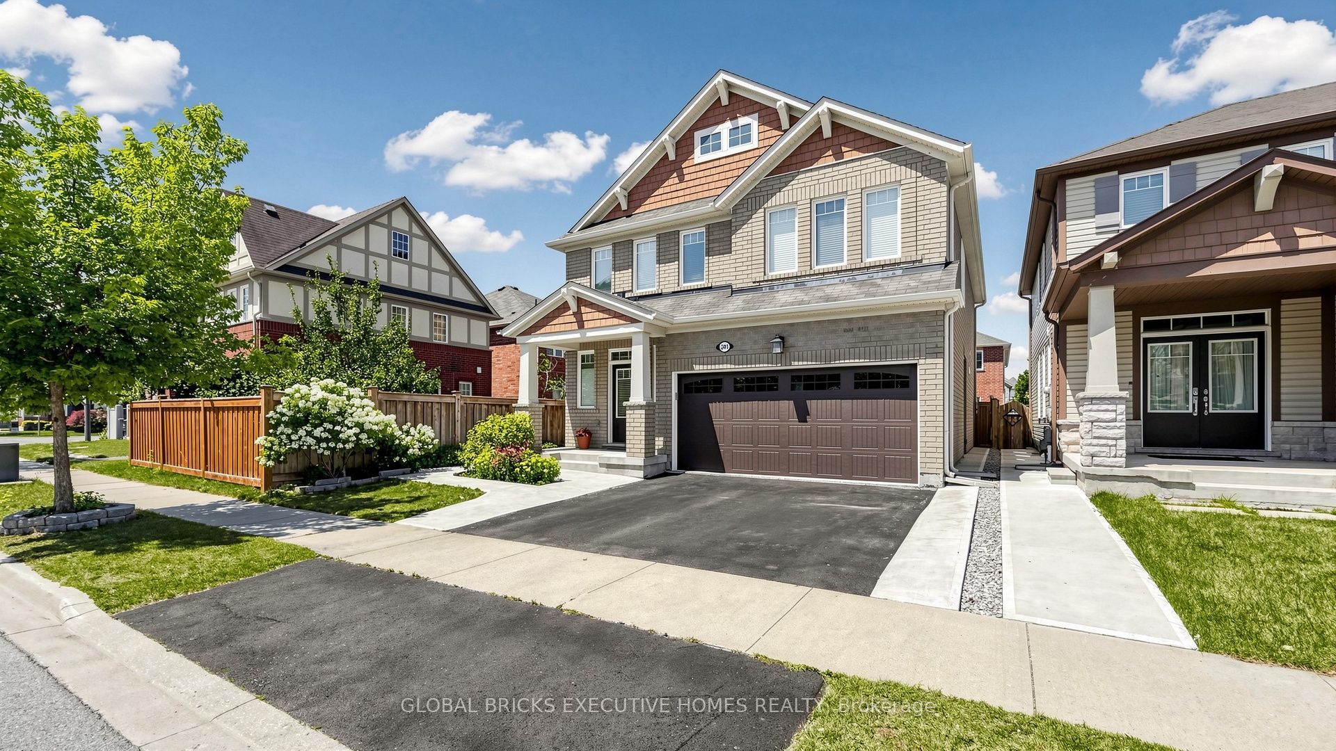 381 Gosford Crescent