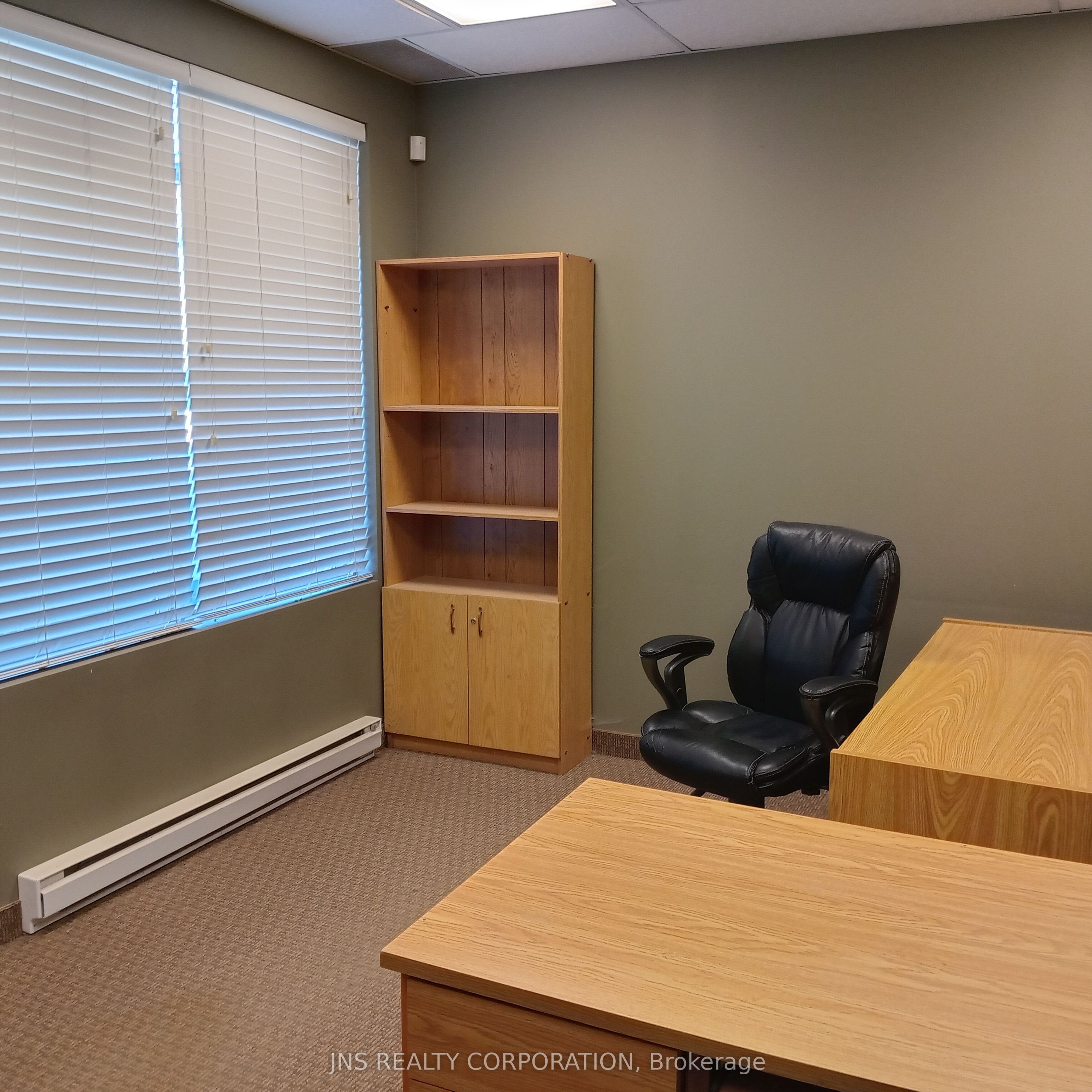 1180 Kerrisdale Boulevard 4