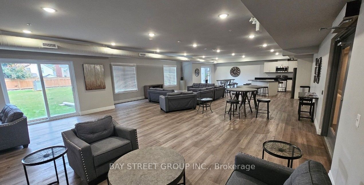 501 Frontenac Street 213