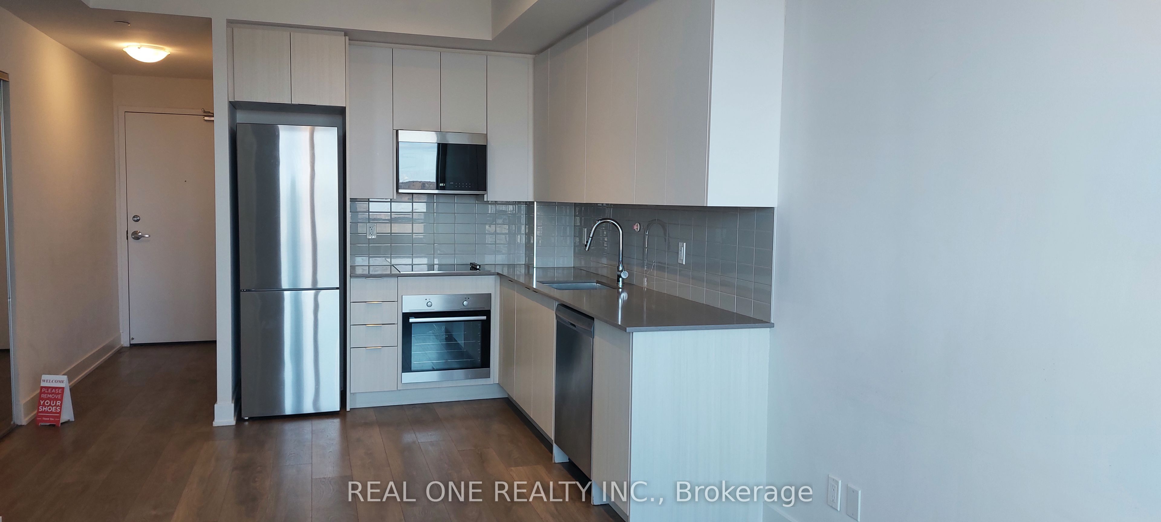 297 Oak Walk Drive 706