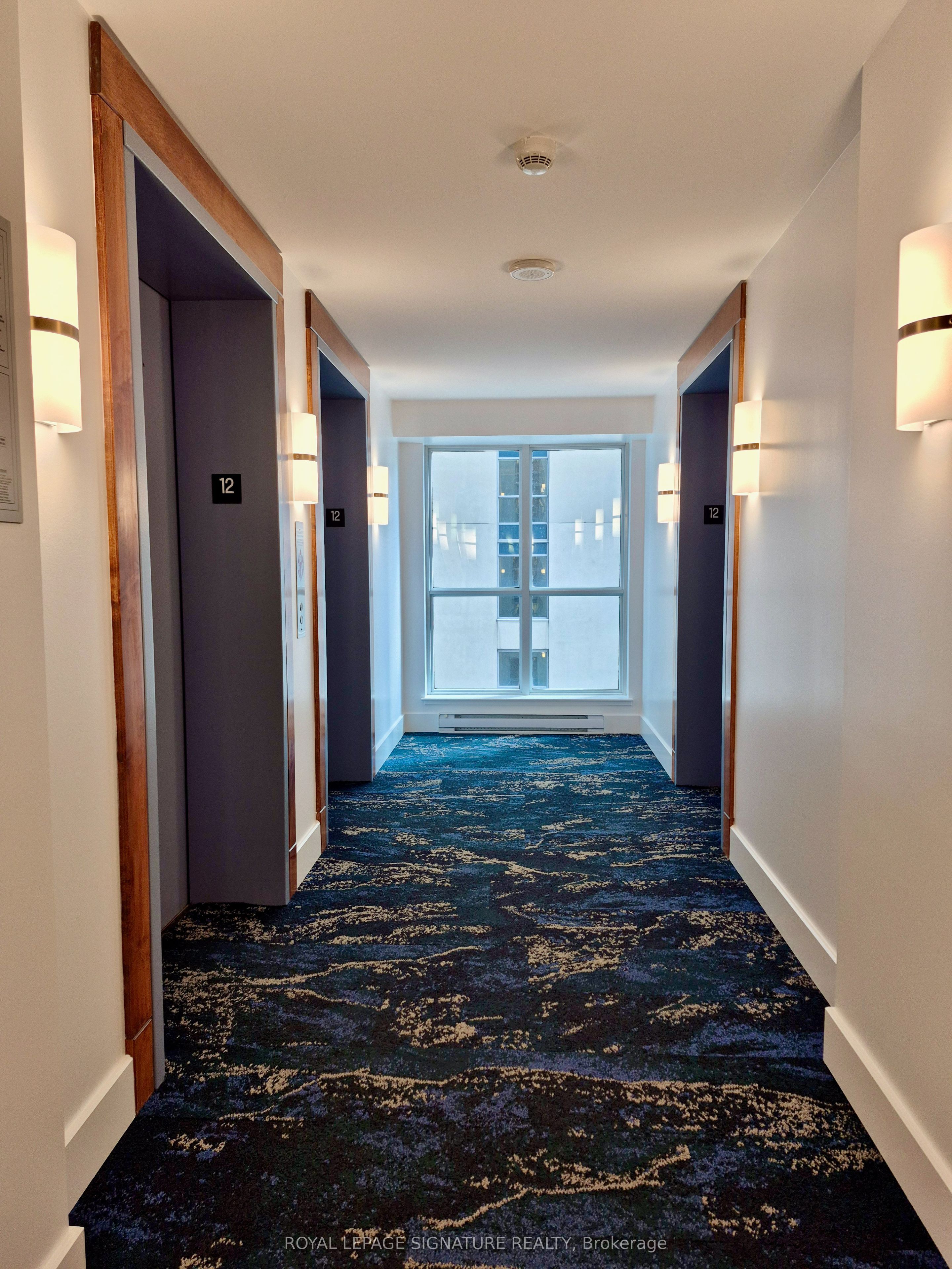 242 Rideau Street 1208