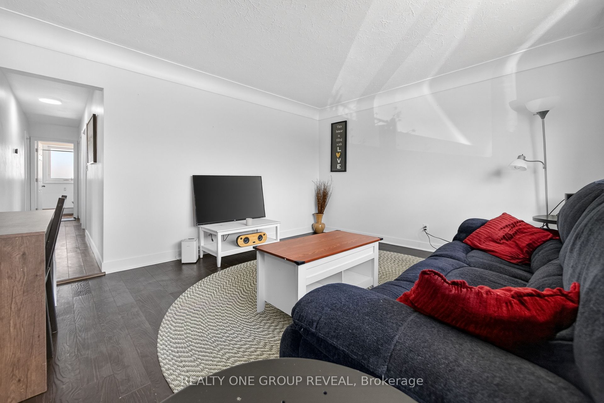 352 East 42nd Street