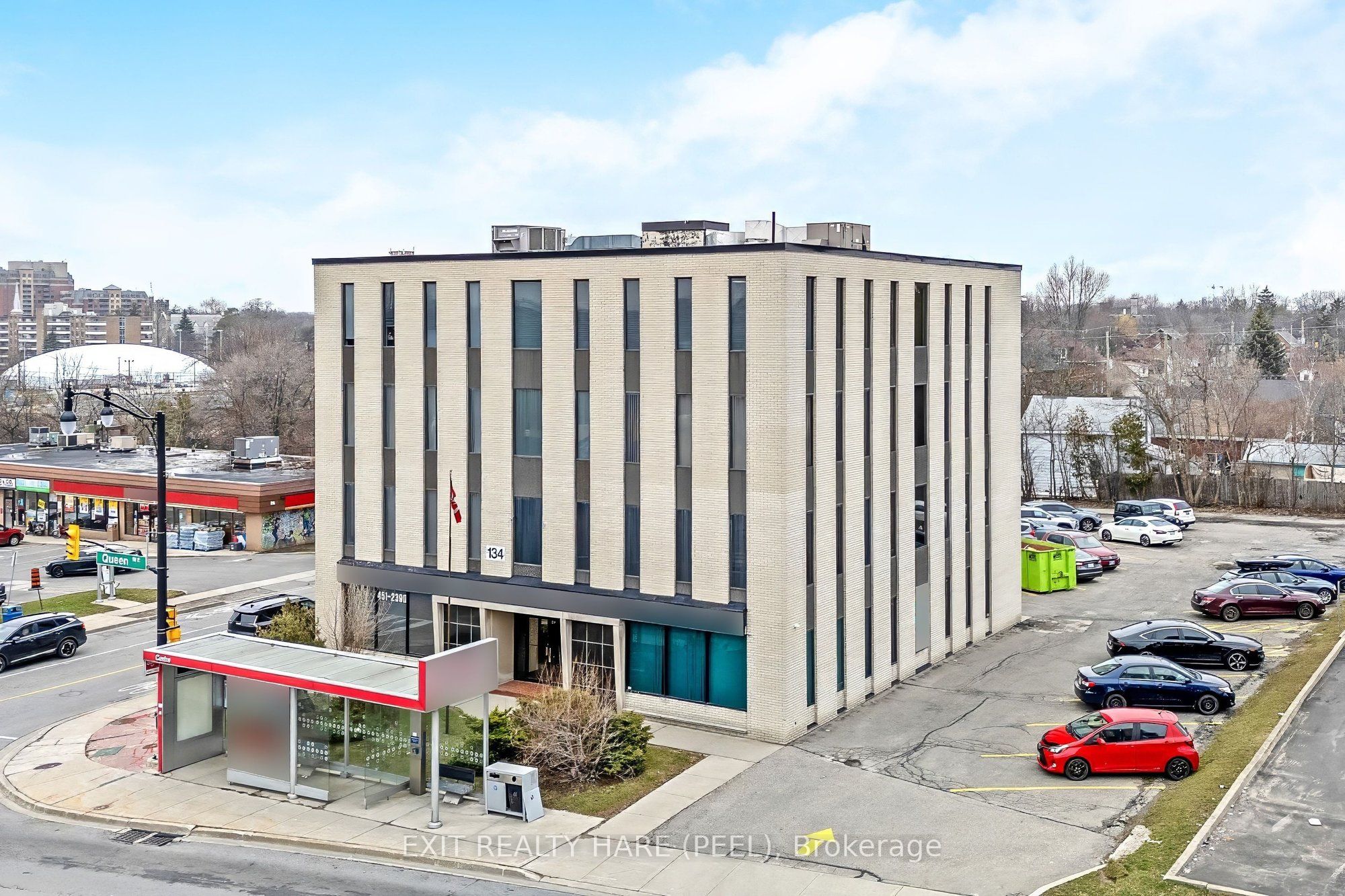 134 Queen Street E