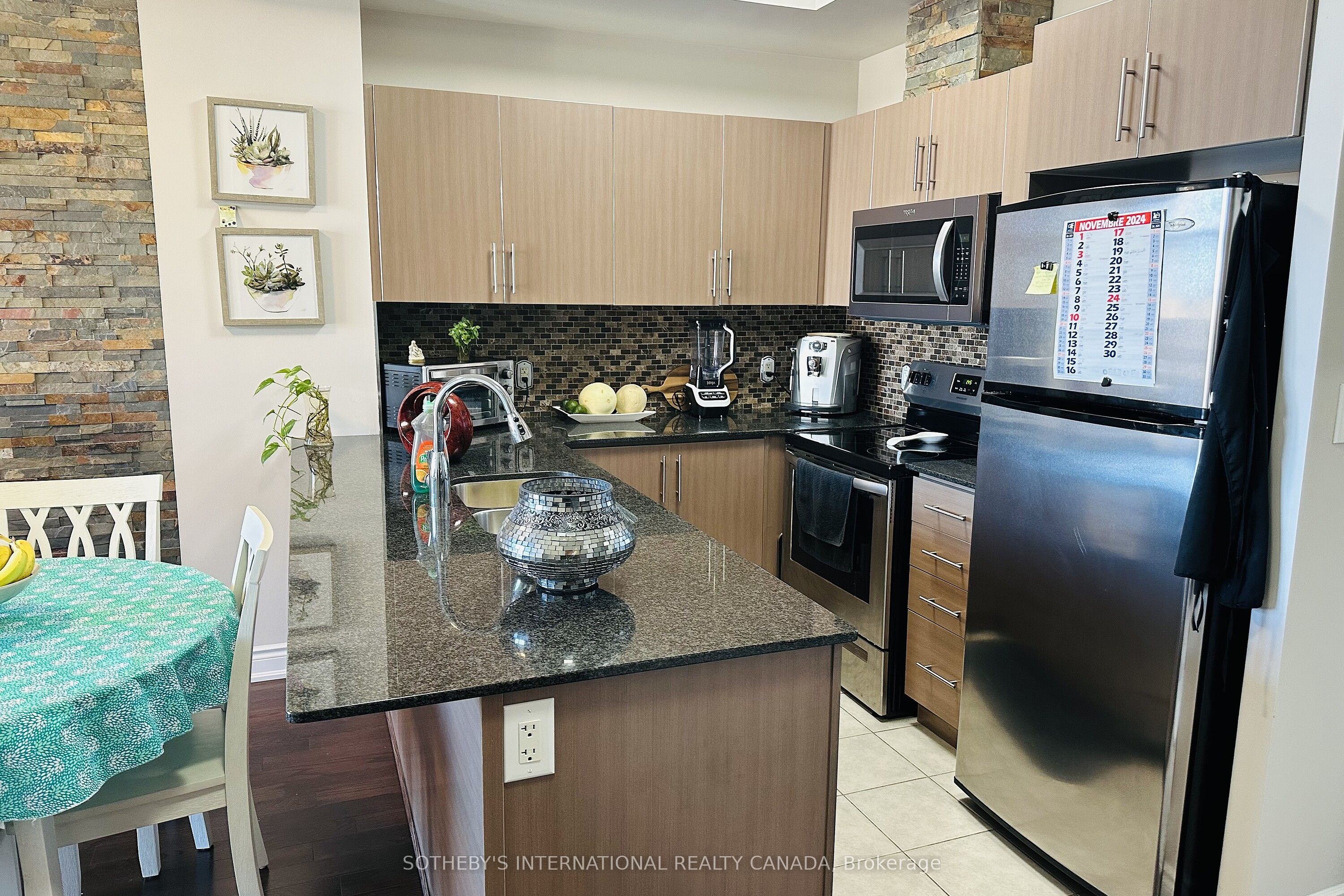 281 Woodbridge Avenue 510