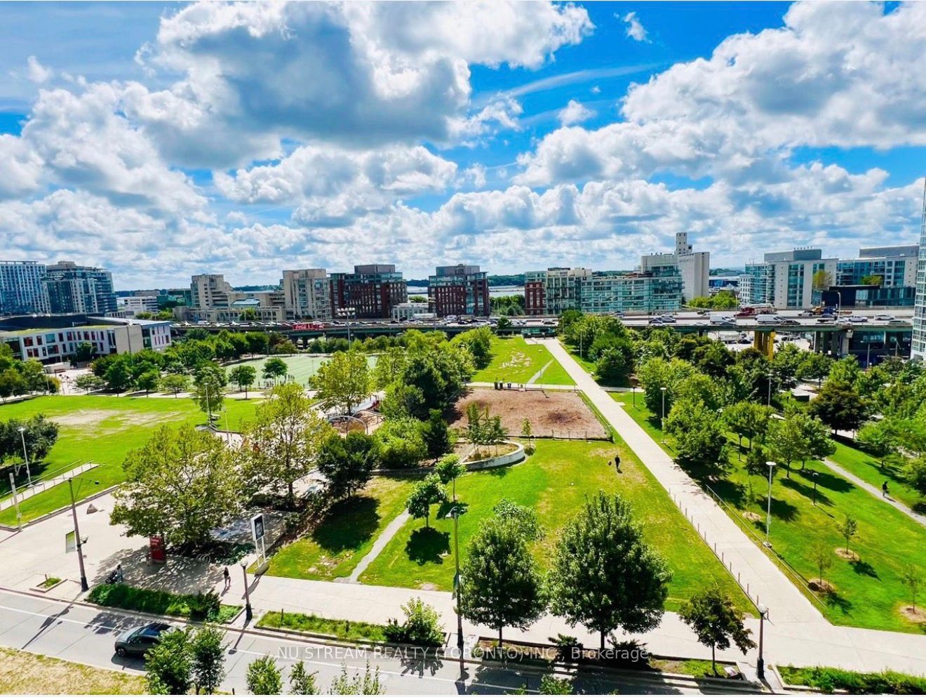 151 Dan Leckie Way 953