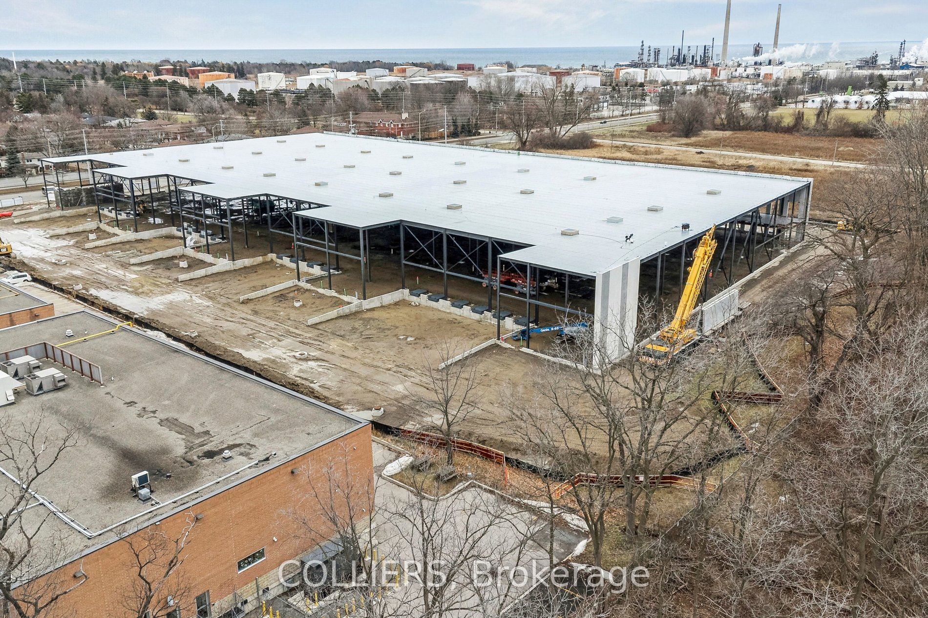 770 Southdown Road 103/104