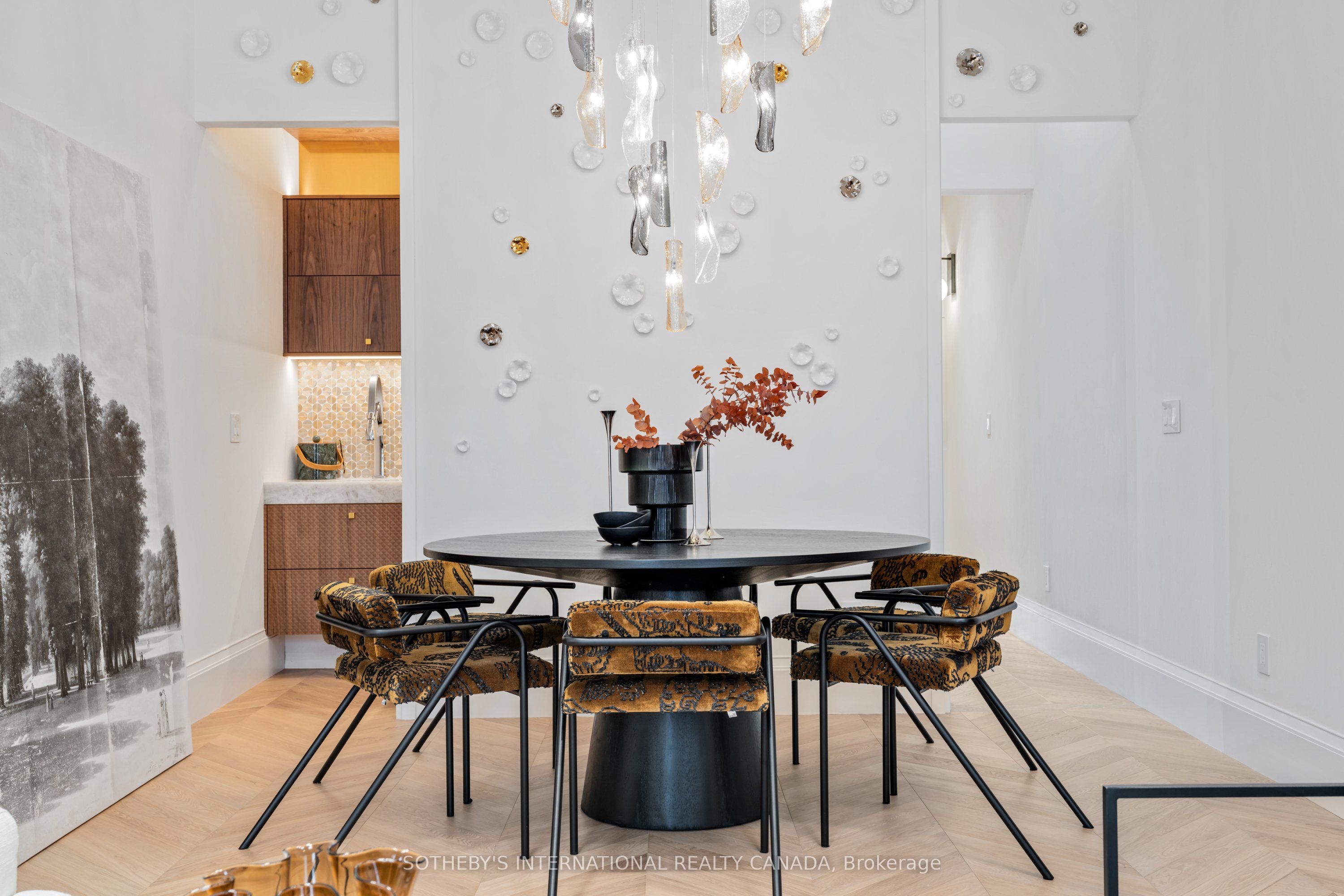 566 Delaware Avenue N