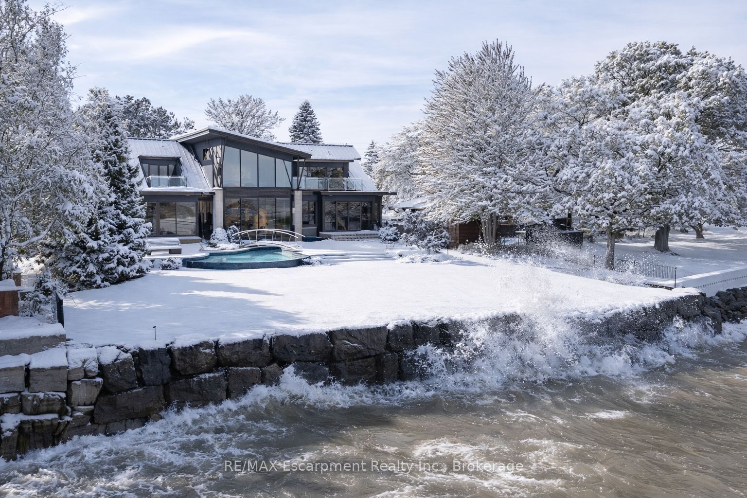 1540 WATERSEDGE Road