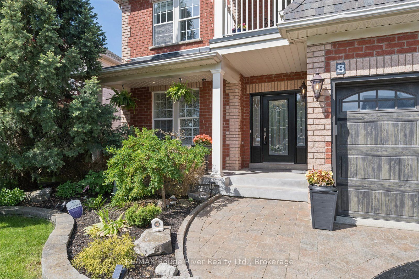 8 Briggs Crescent