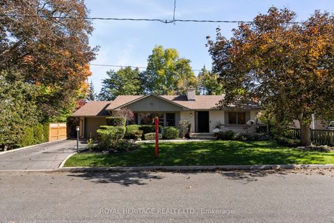 321 Centre Street N Whitby ON L1N 4T3