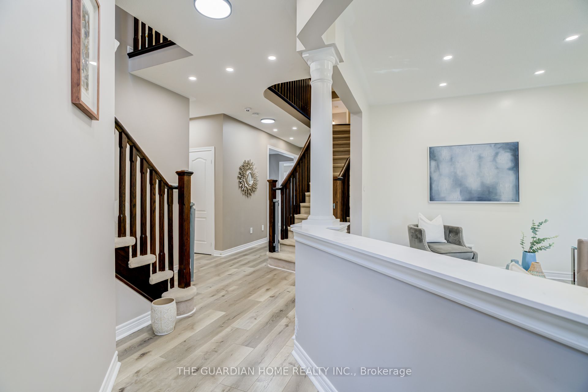 1214 Harlstone Crescent