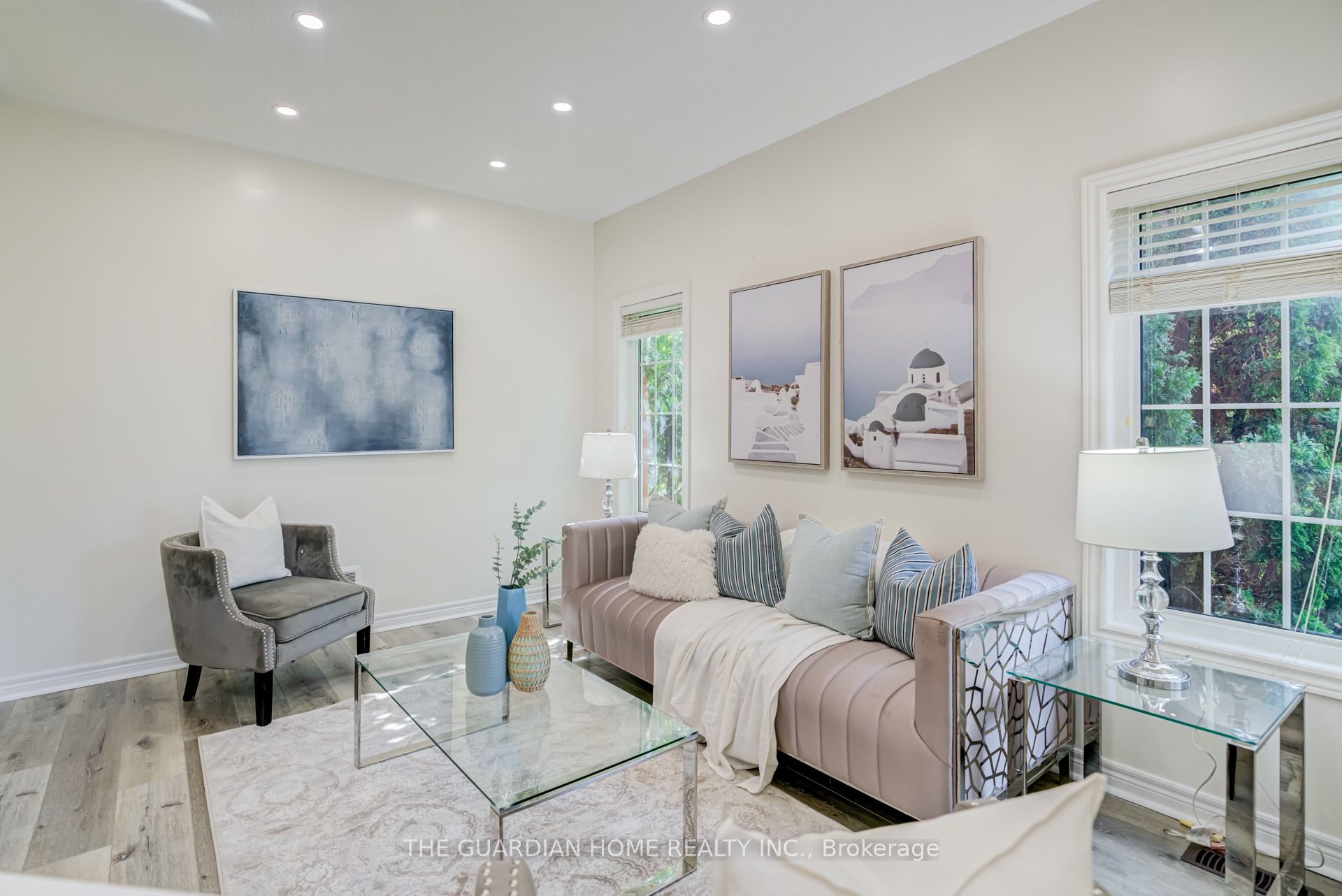 1214 Harlstone Crescent