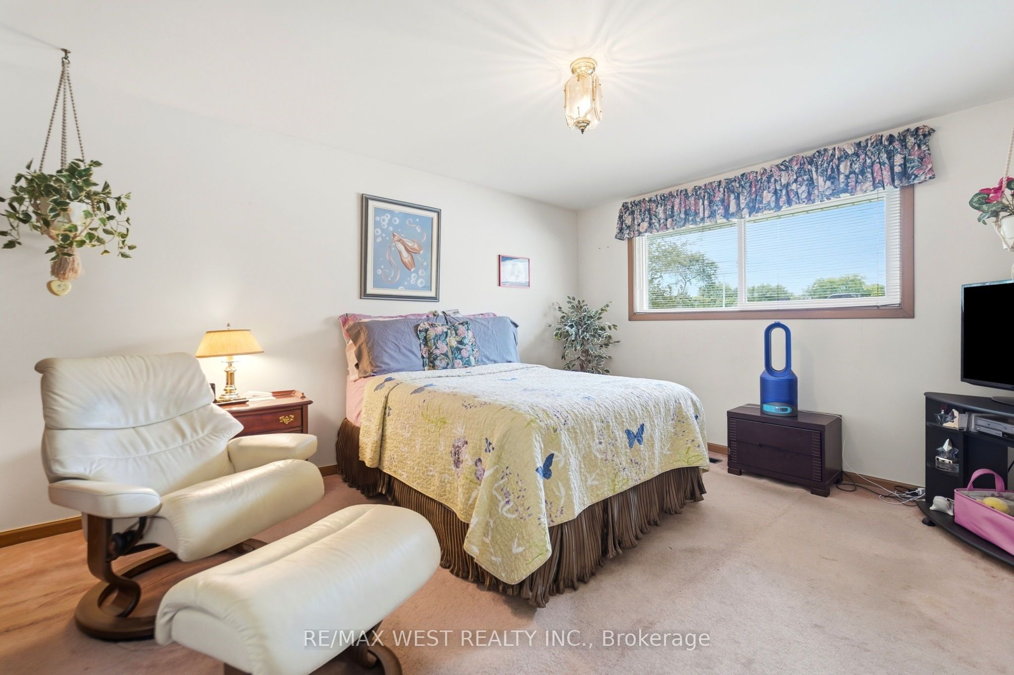 491 Shannon Crescent