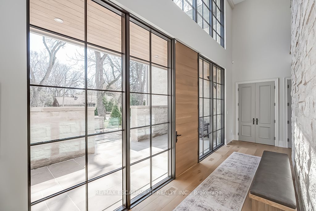 3093 Princess Boulevard