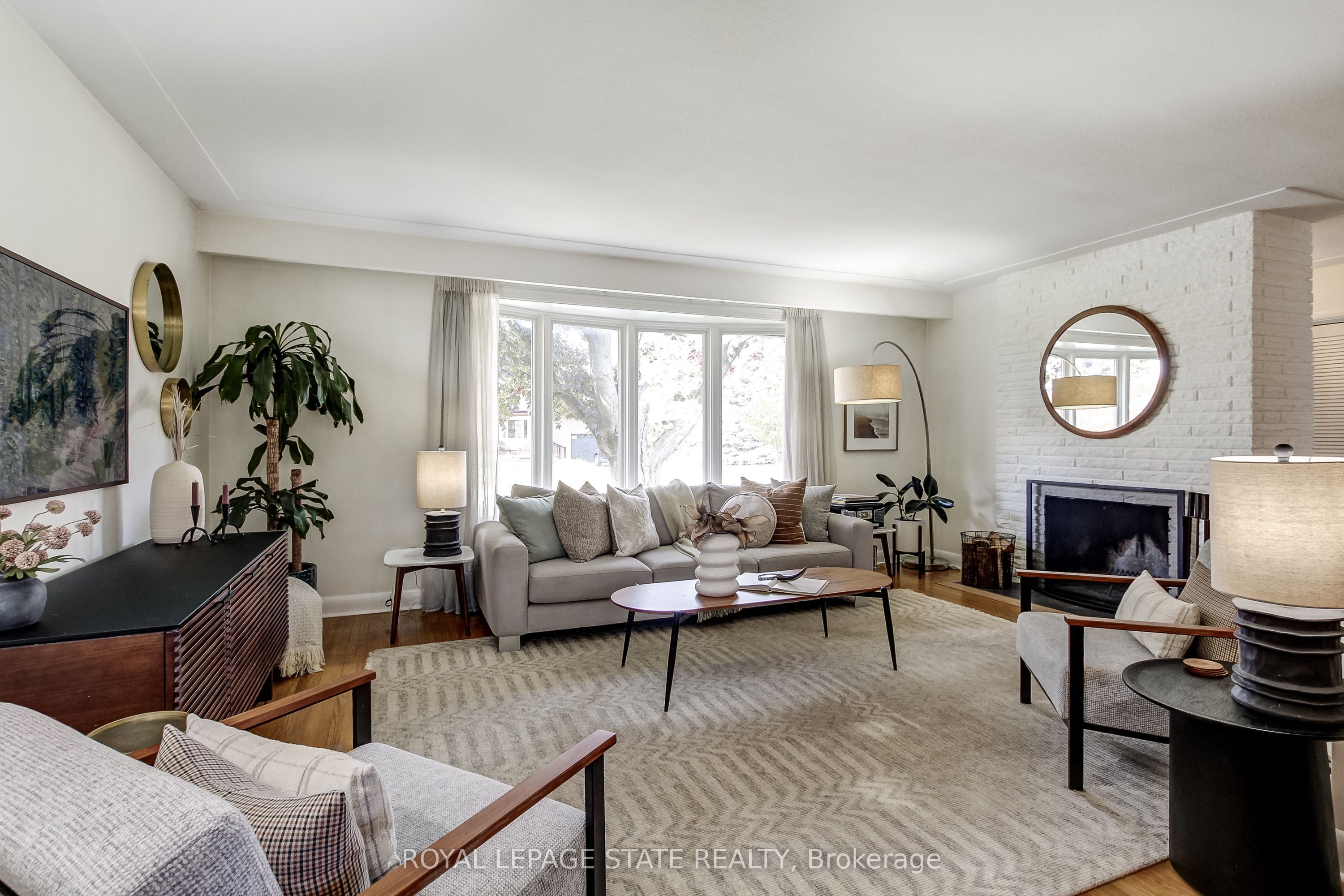 2228 Clarendon Park Drive