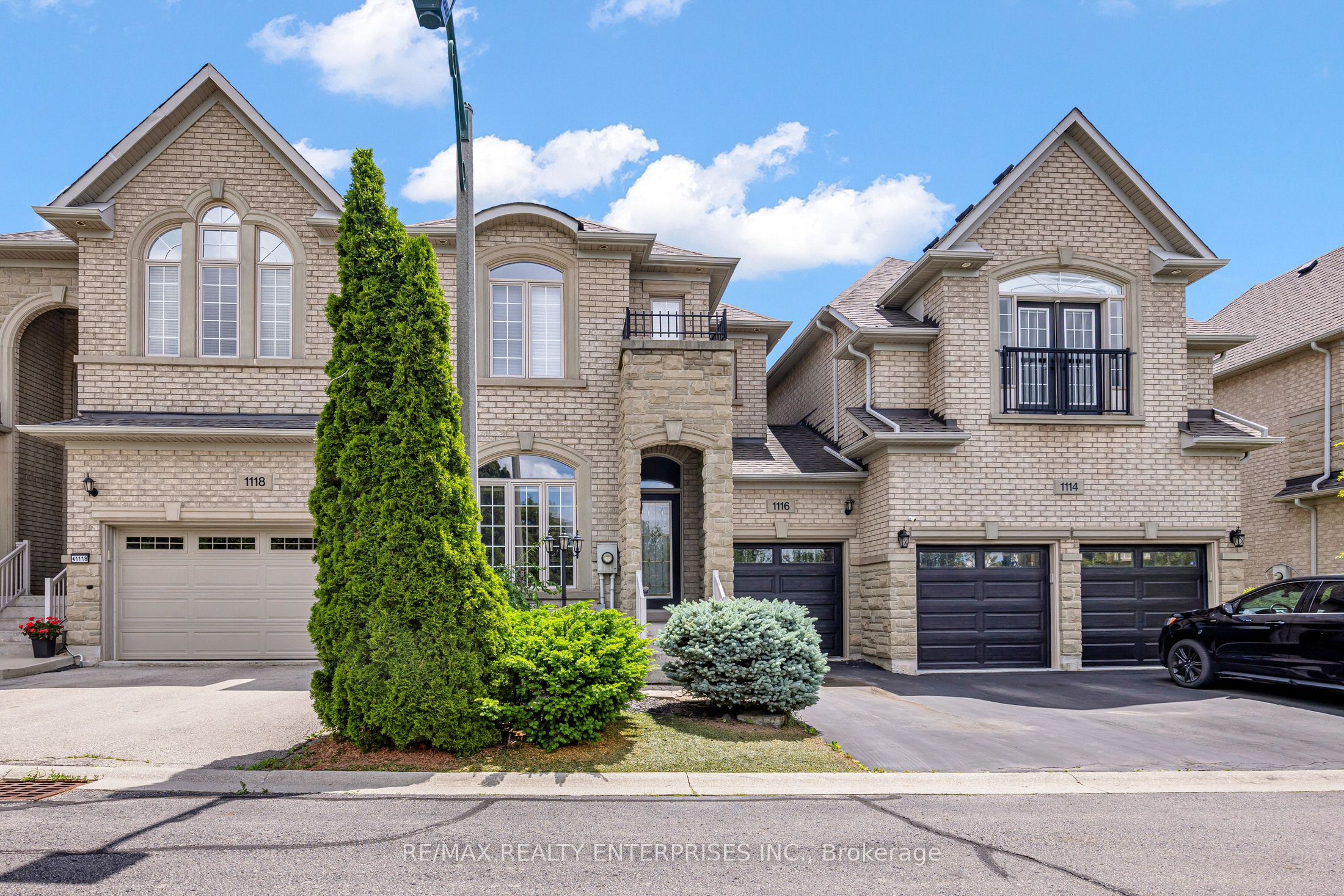 1116 Woodington Lane
