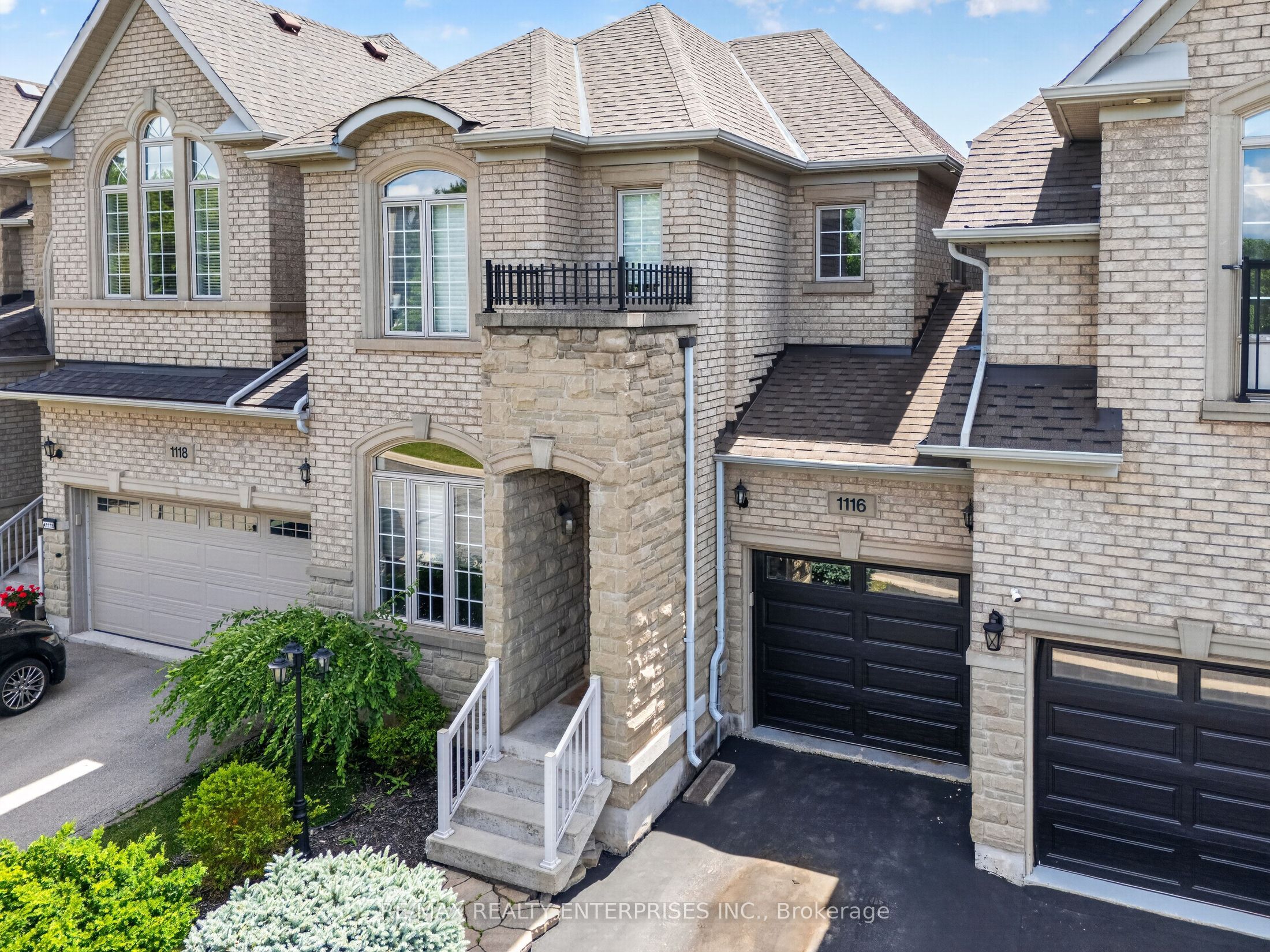 1116 Woodington Lane