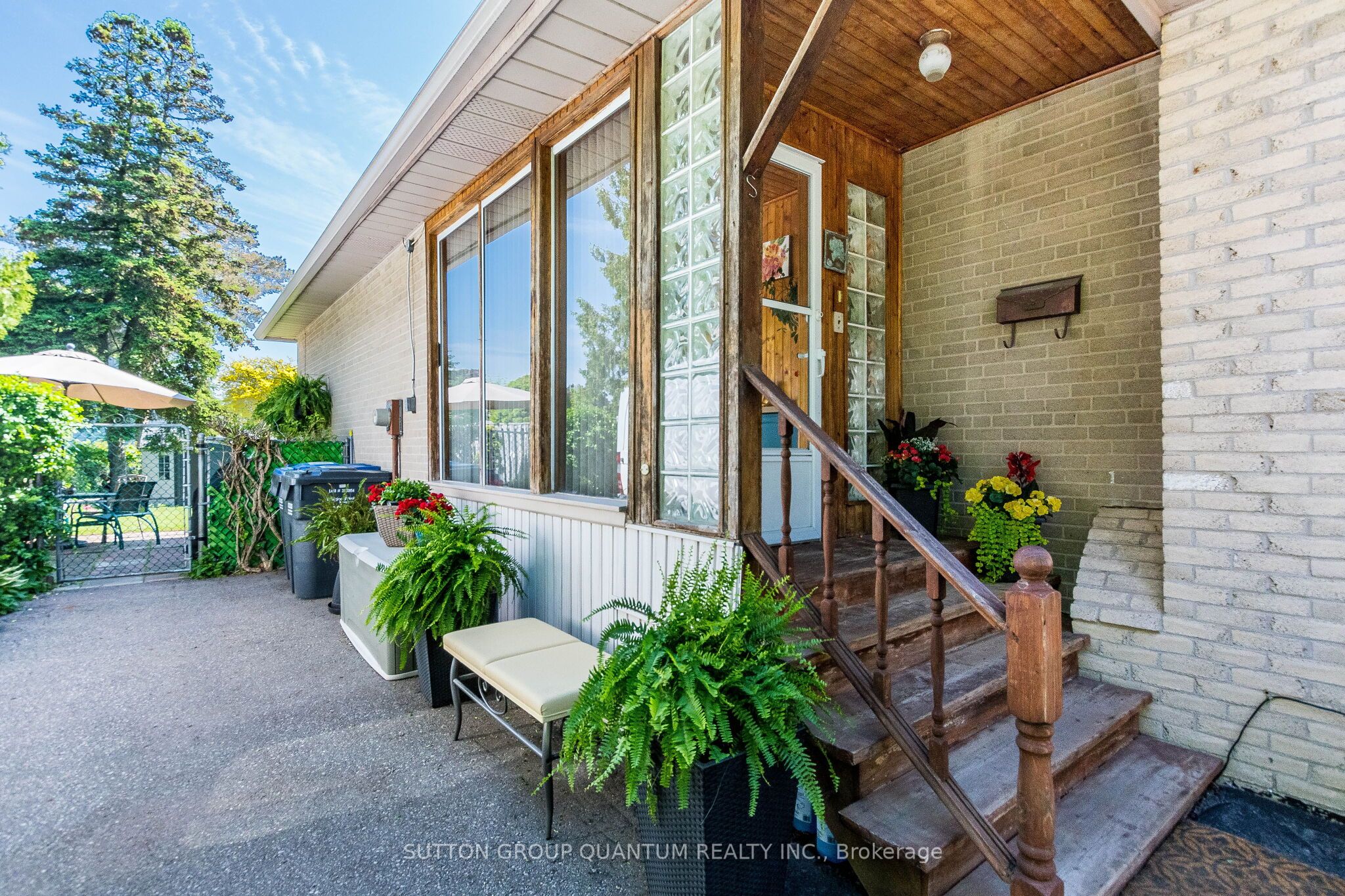 1293 Daimler Road