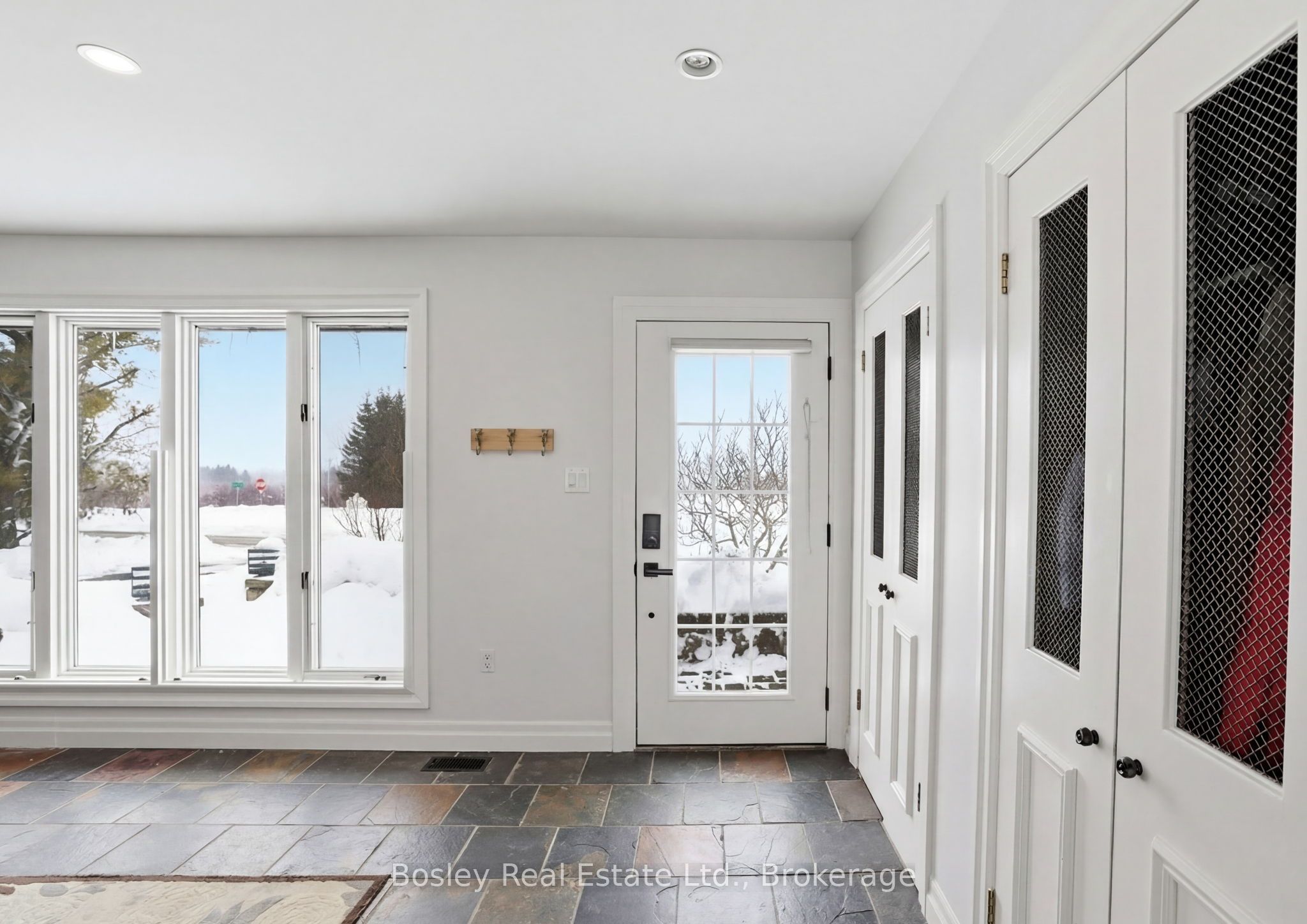 357190 The Blue Mountain Meaford Townline